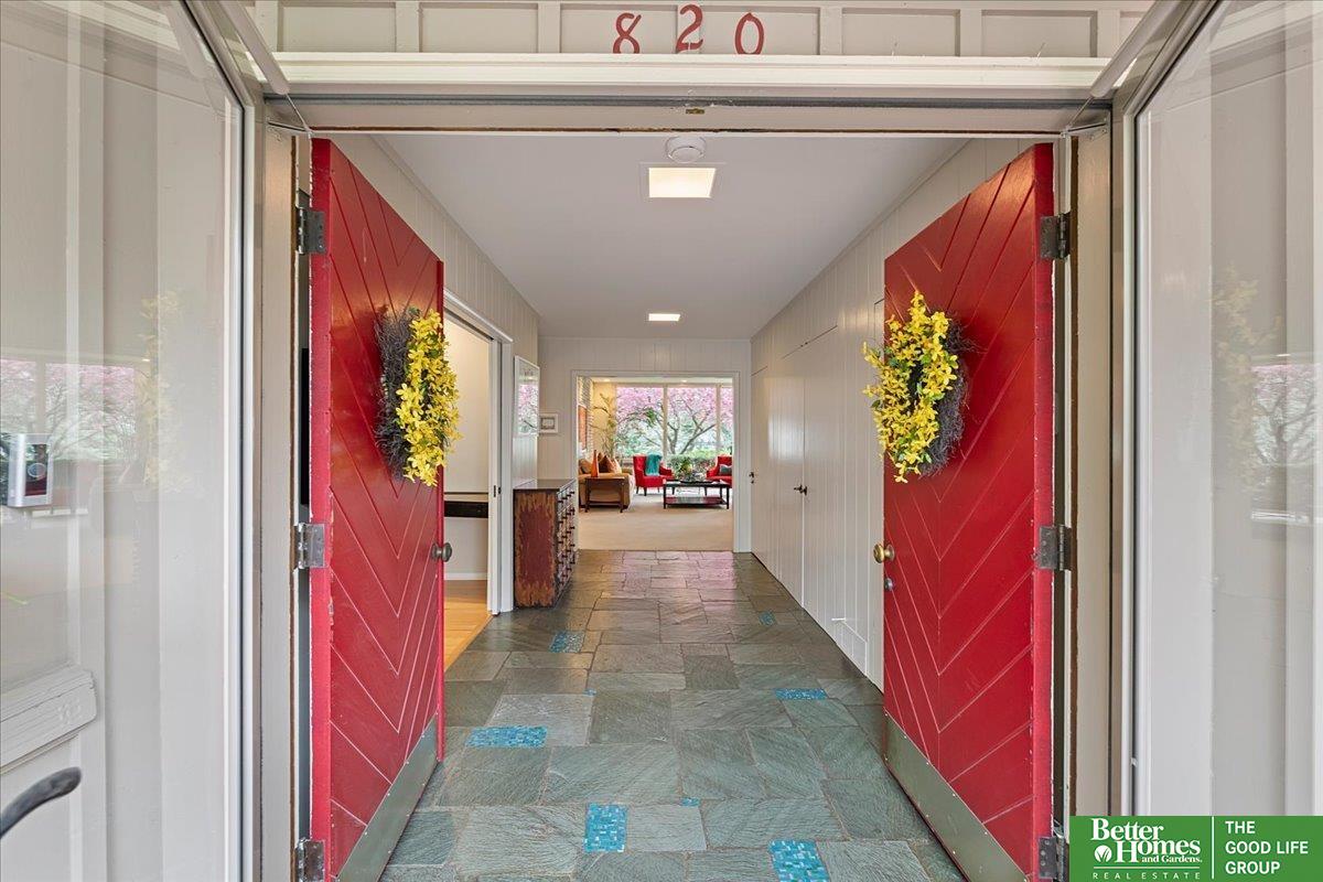820 Fairacres Road