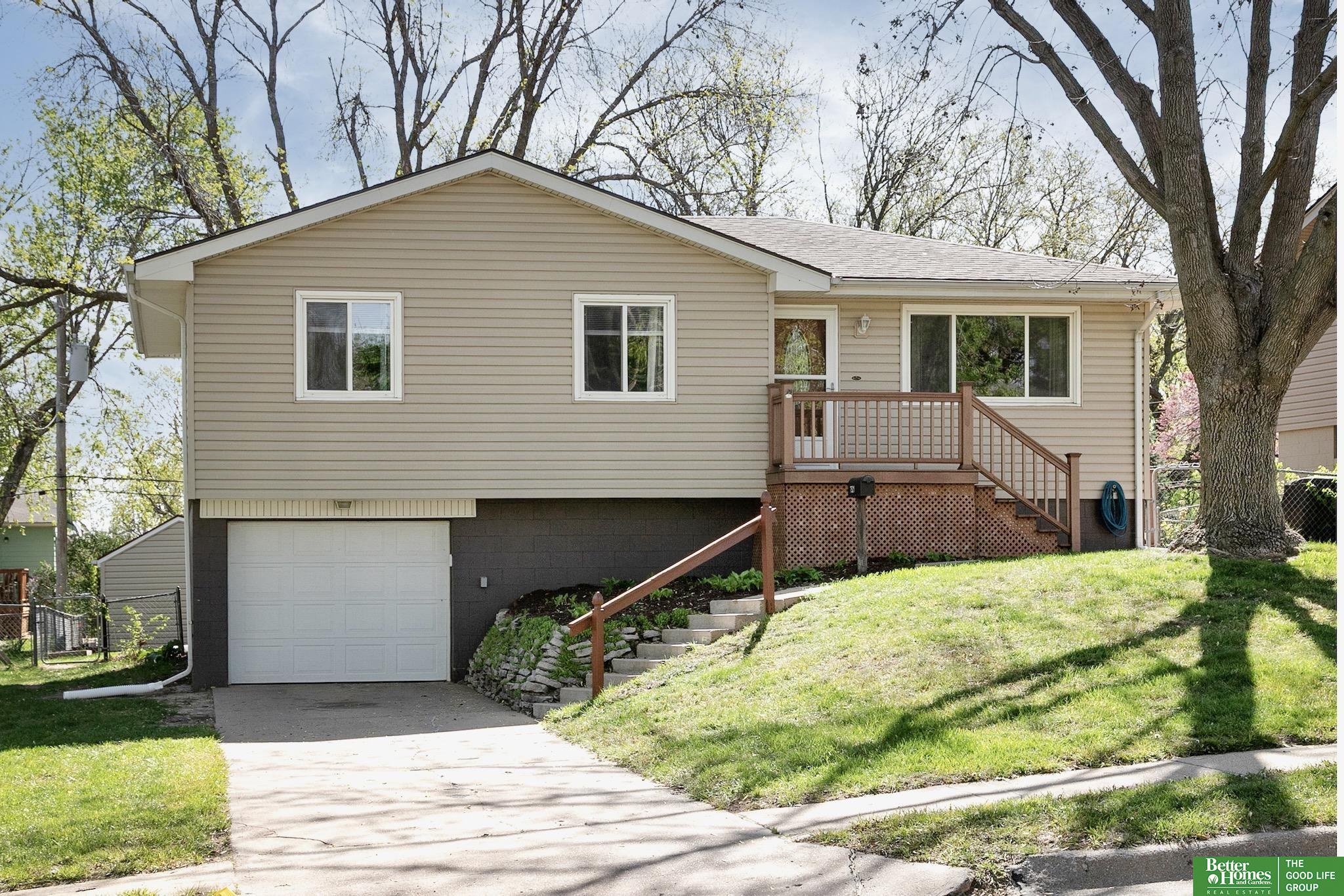 7521 S 88th Street