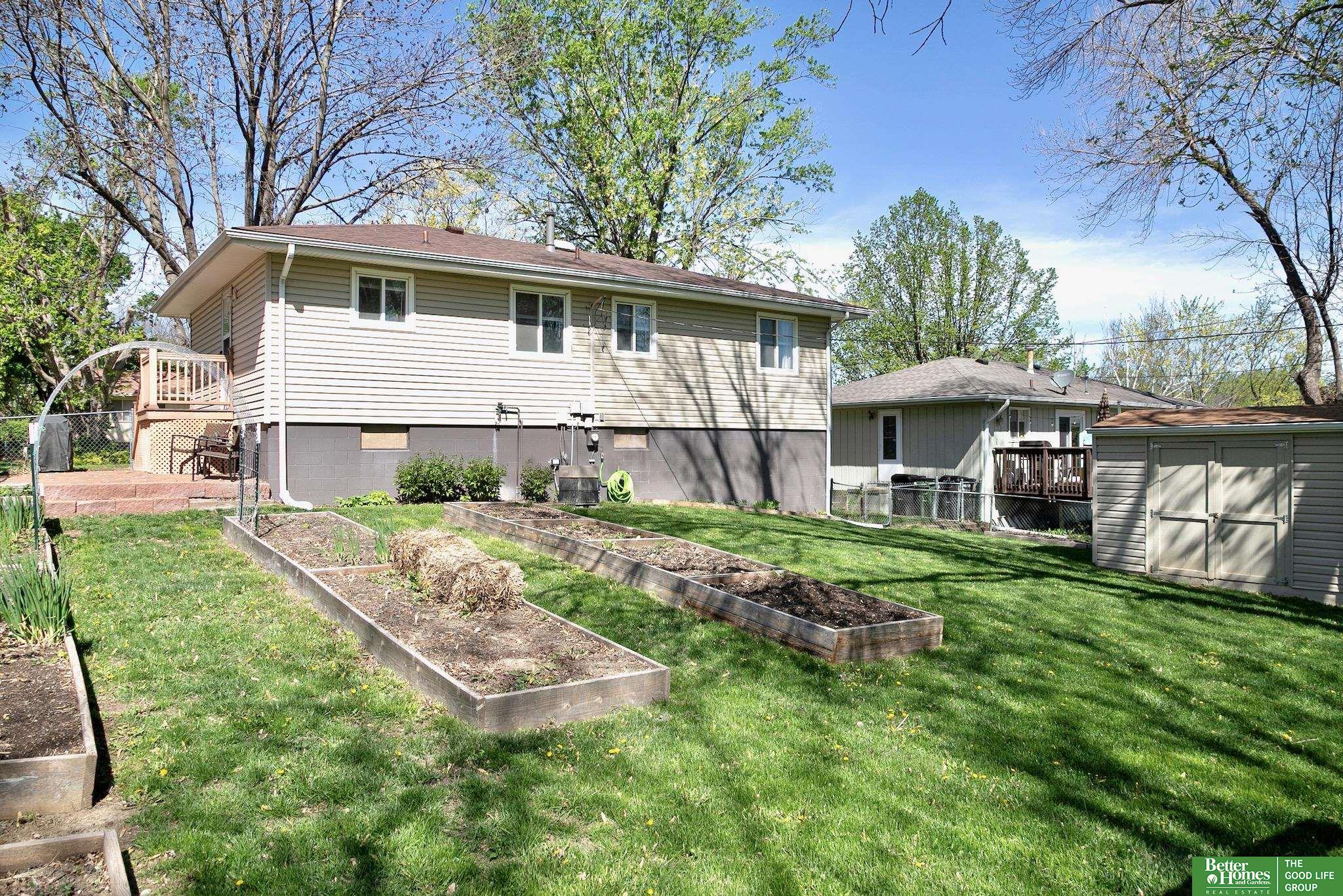 7521 S 88th Street