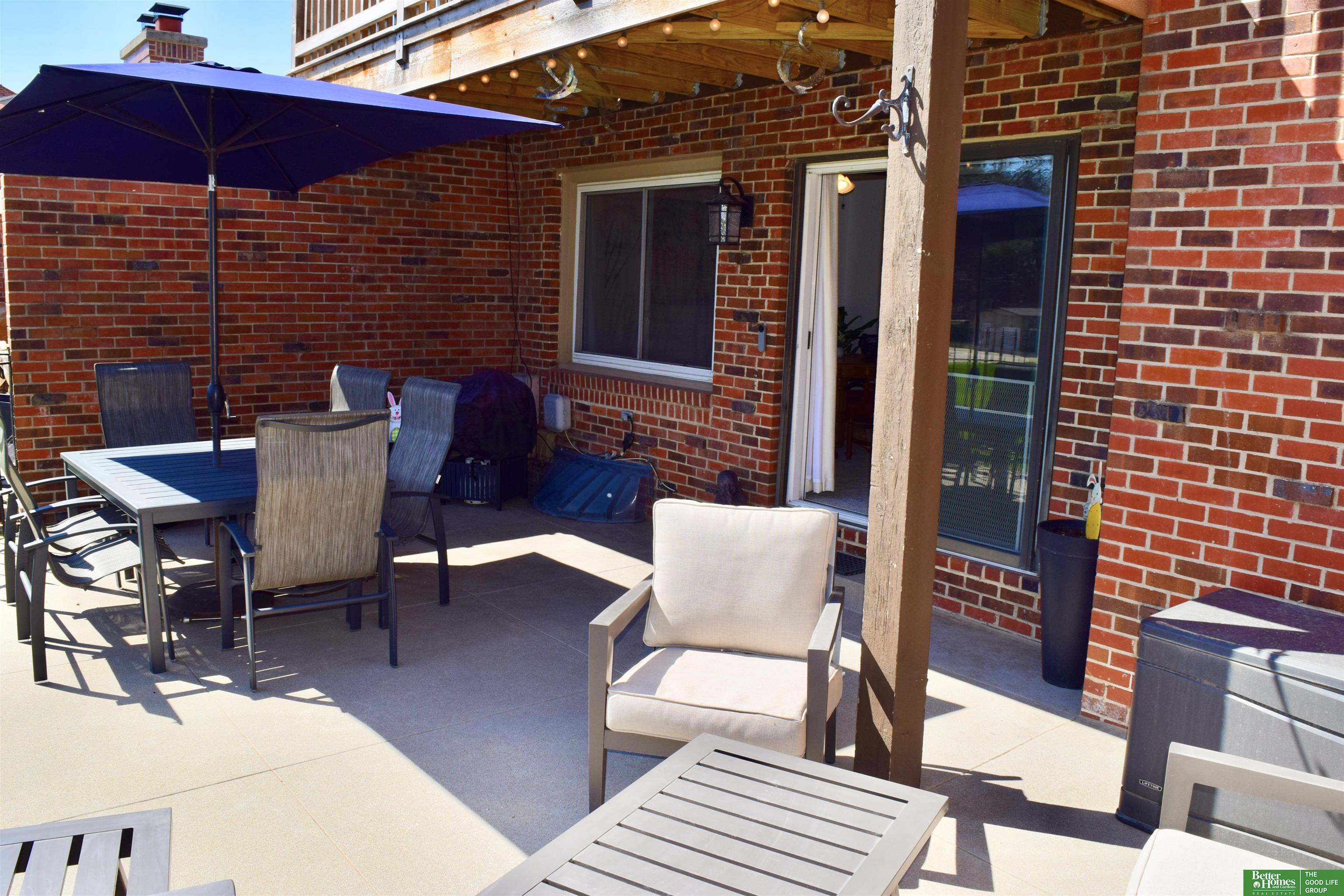 6013 Oakcrest Plaza # 33