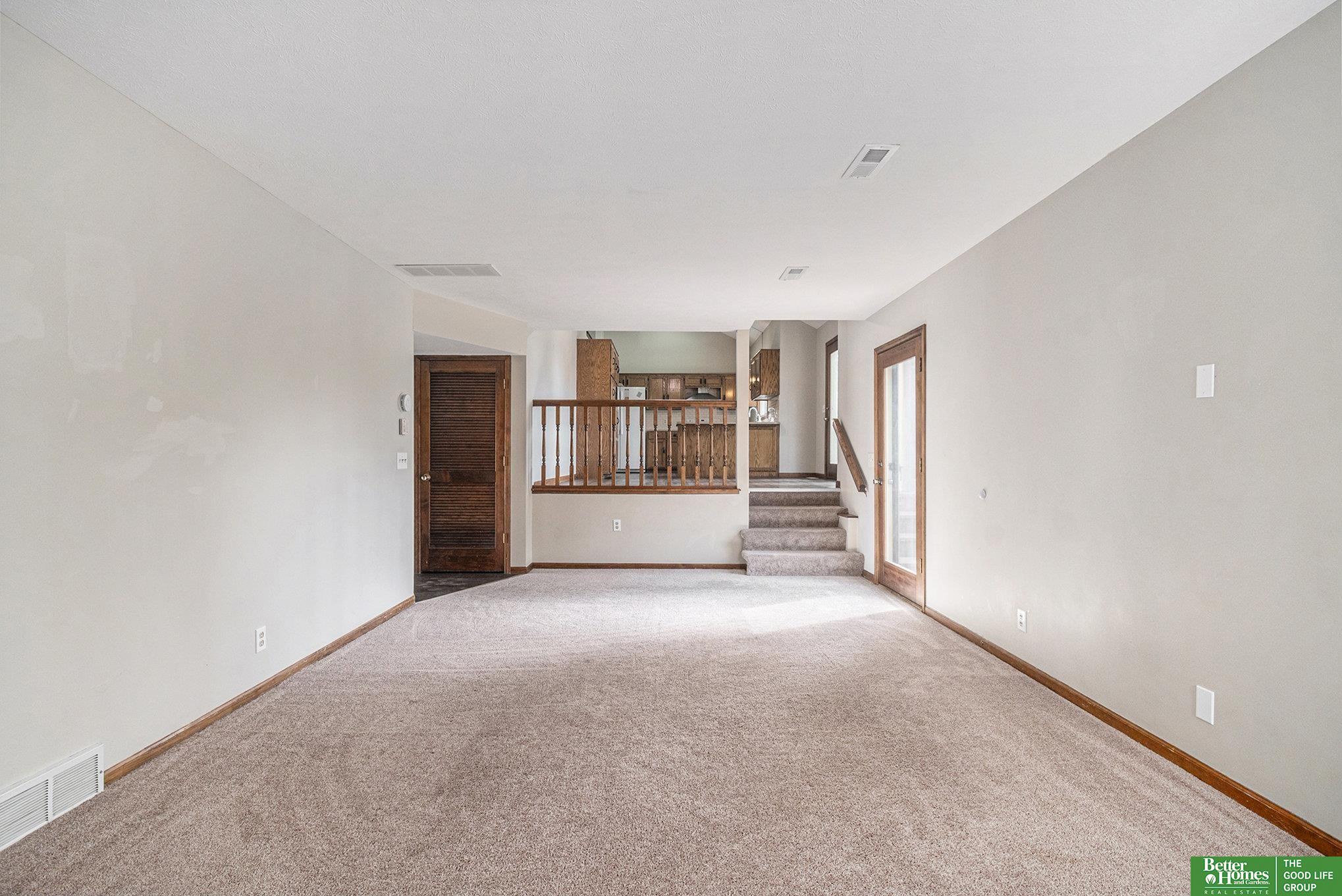 8606 N 83rd Avenue