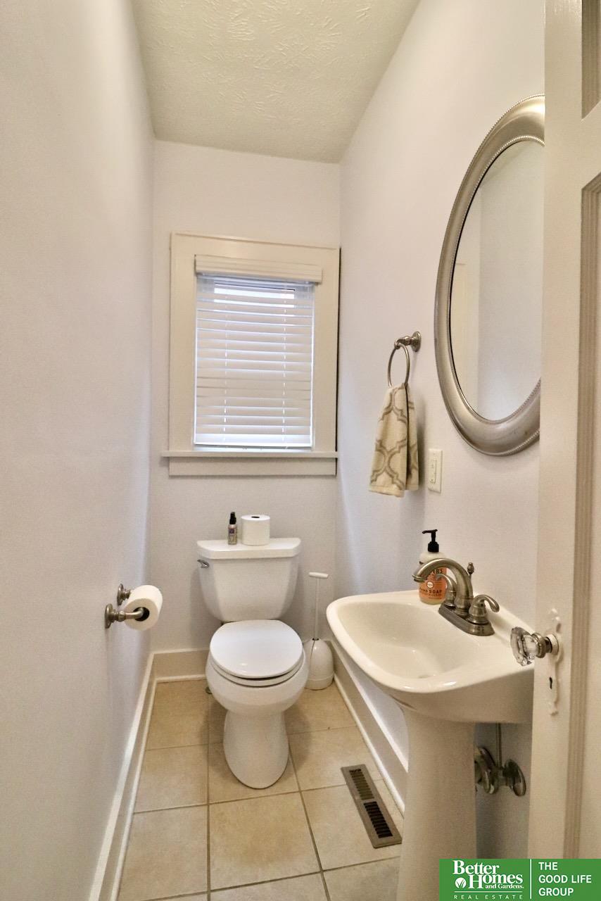 5017 Underwood Avenue # 9