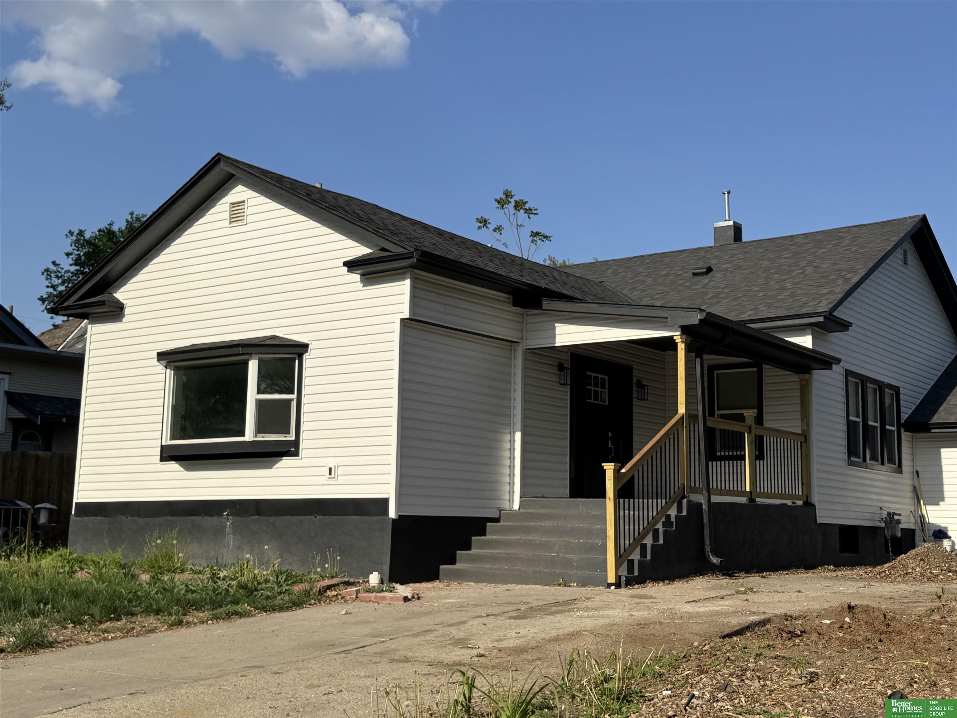 614 N East Avenue