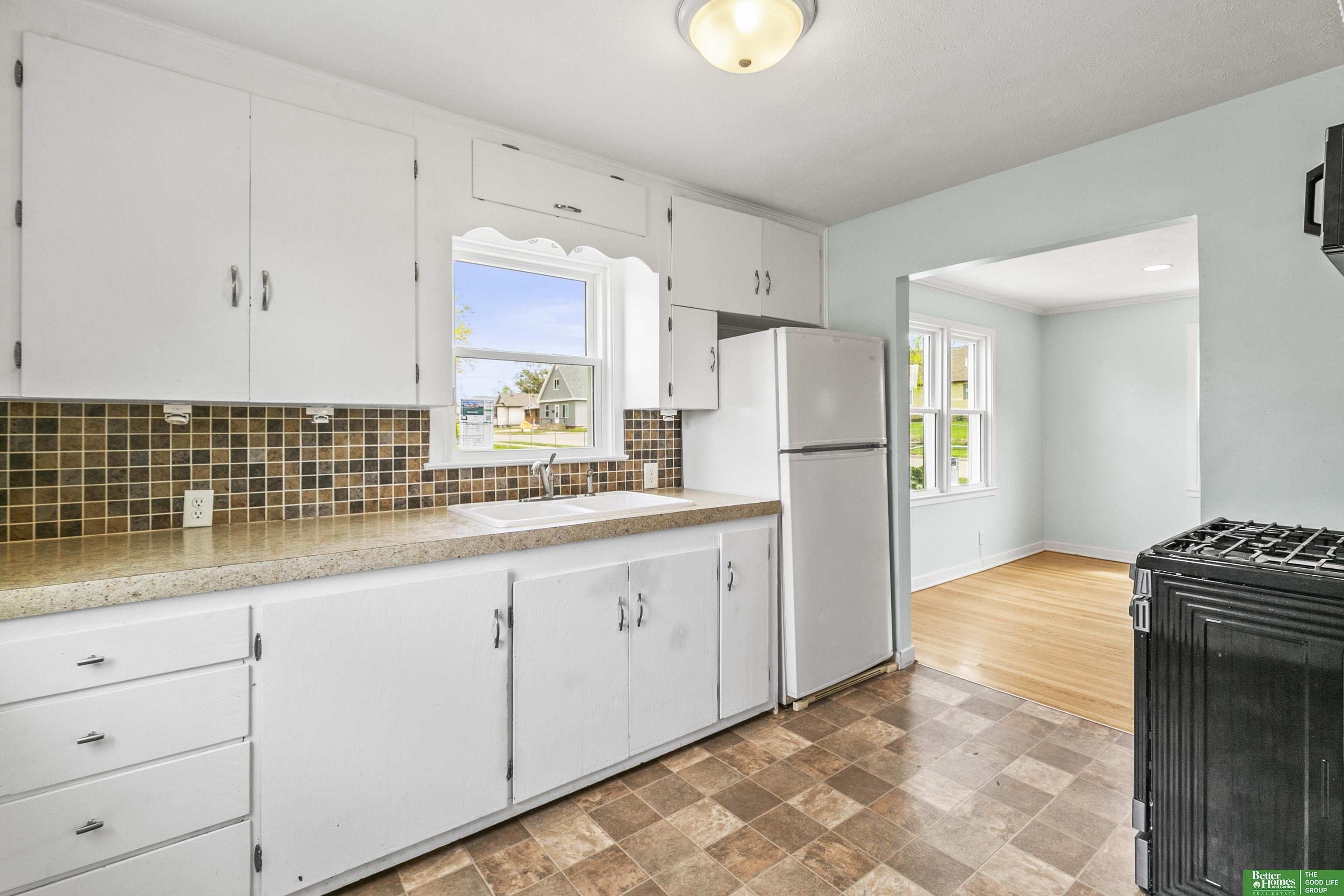 3812 Drexel Street