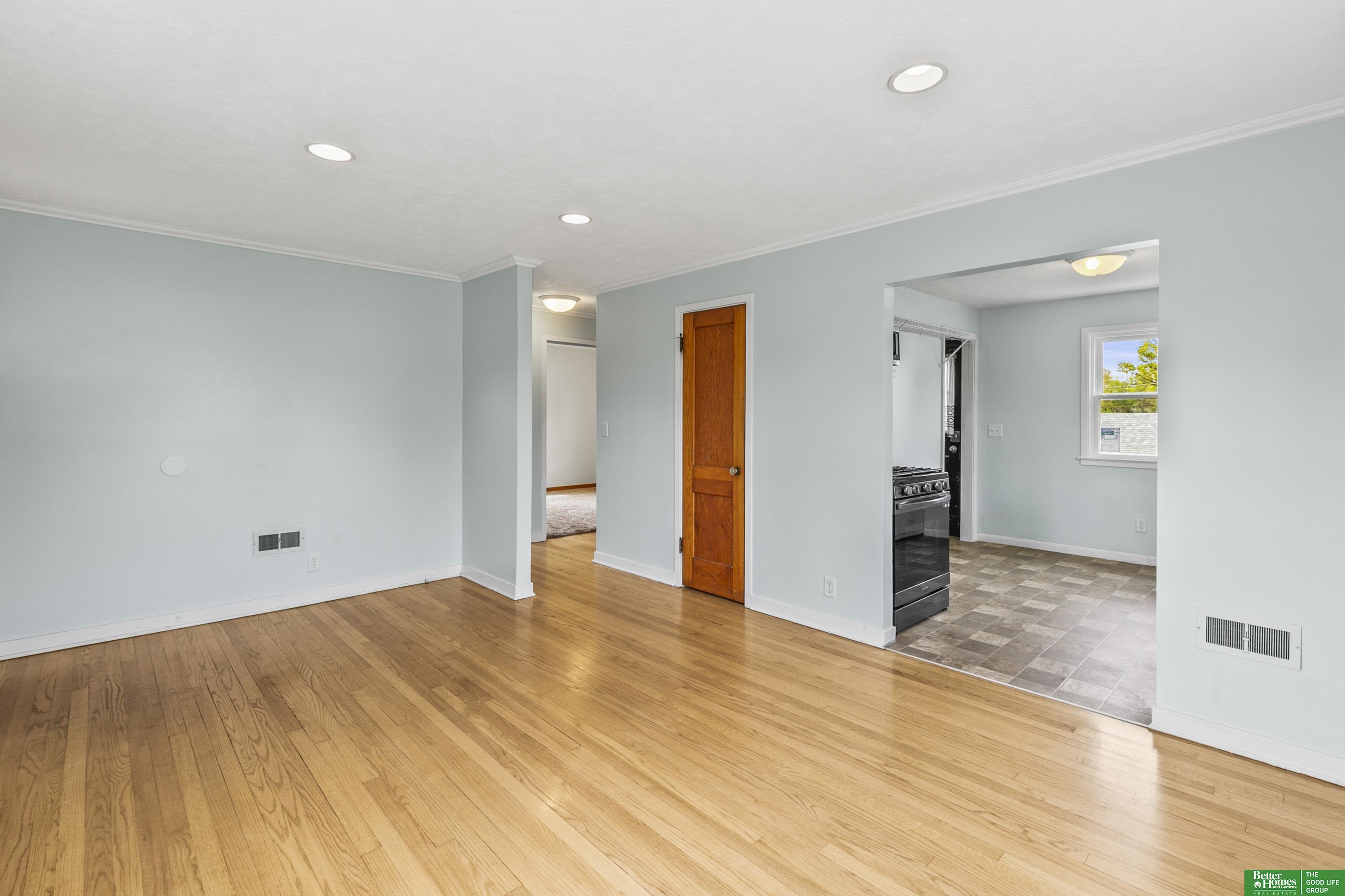 3812 Drexel Street