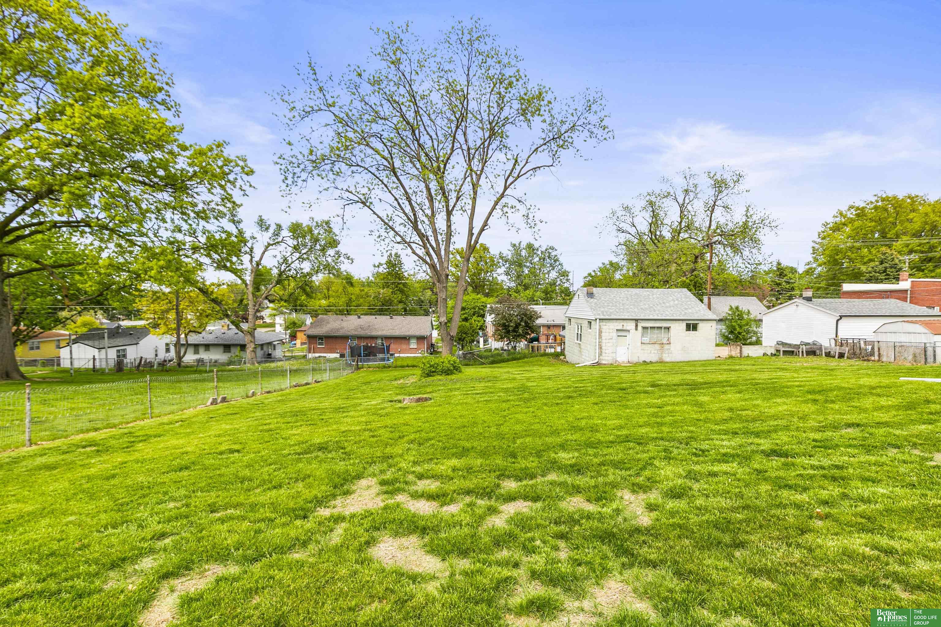 3812 Drexel Street