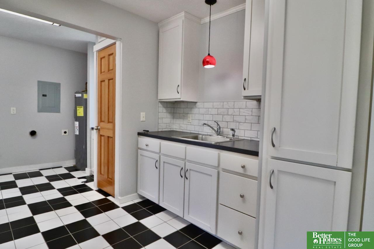 2434 S 42nd Street