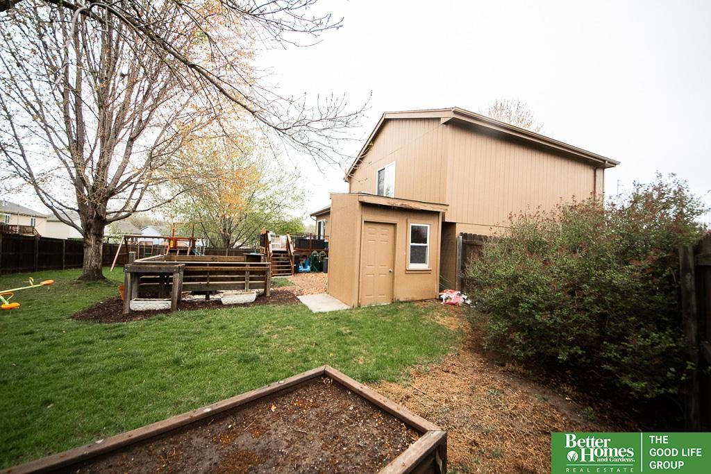 6610 N 117 Circle