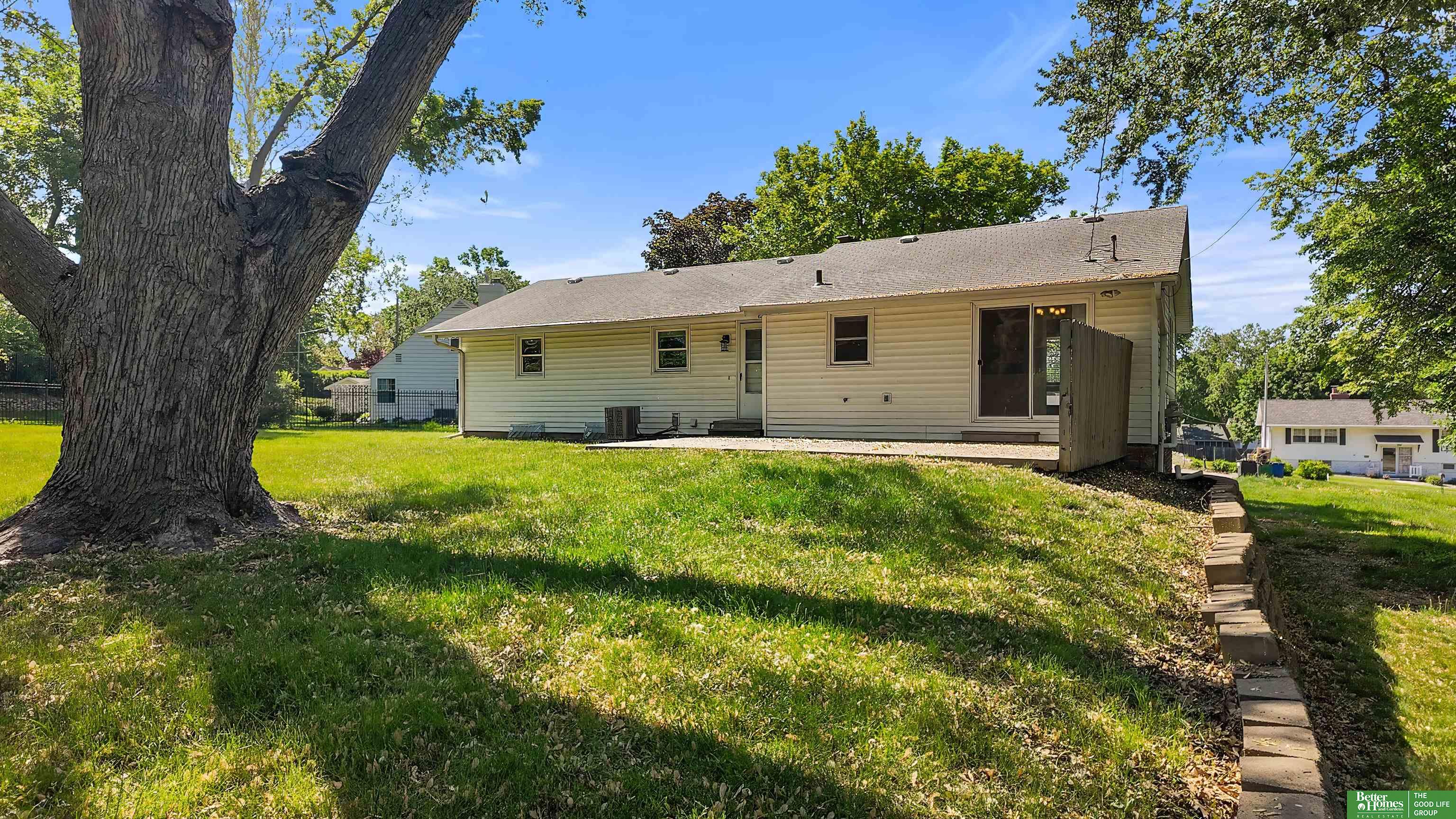 10060 Miami Circle