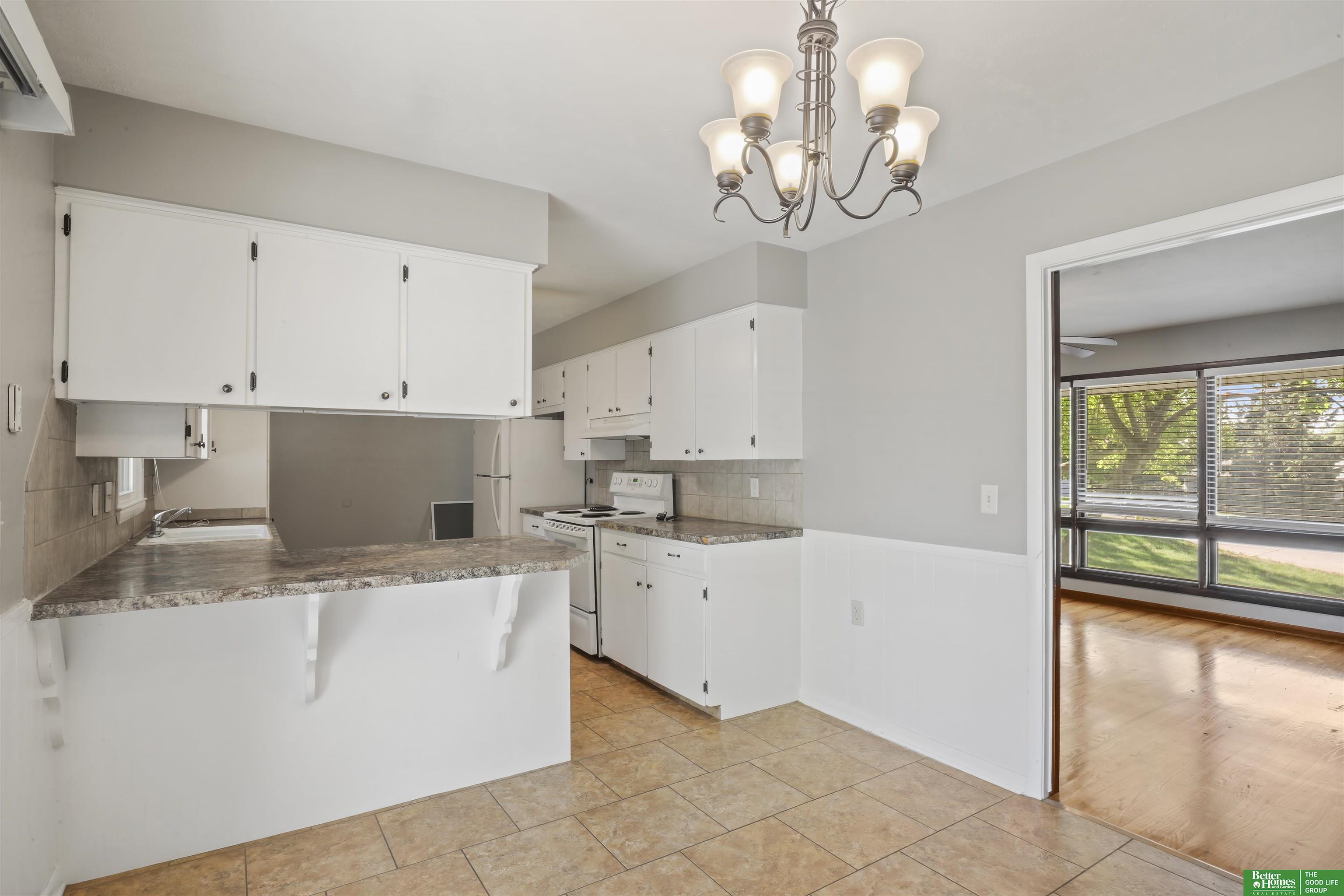 10060 Miami Circle