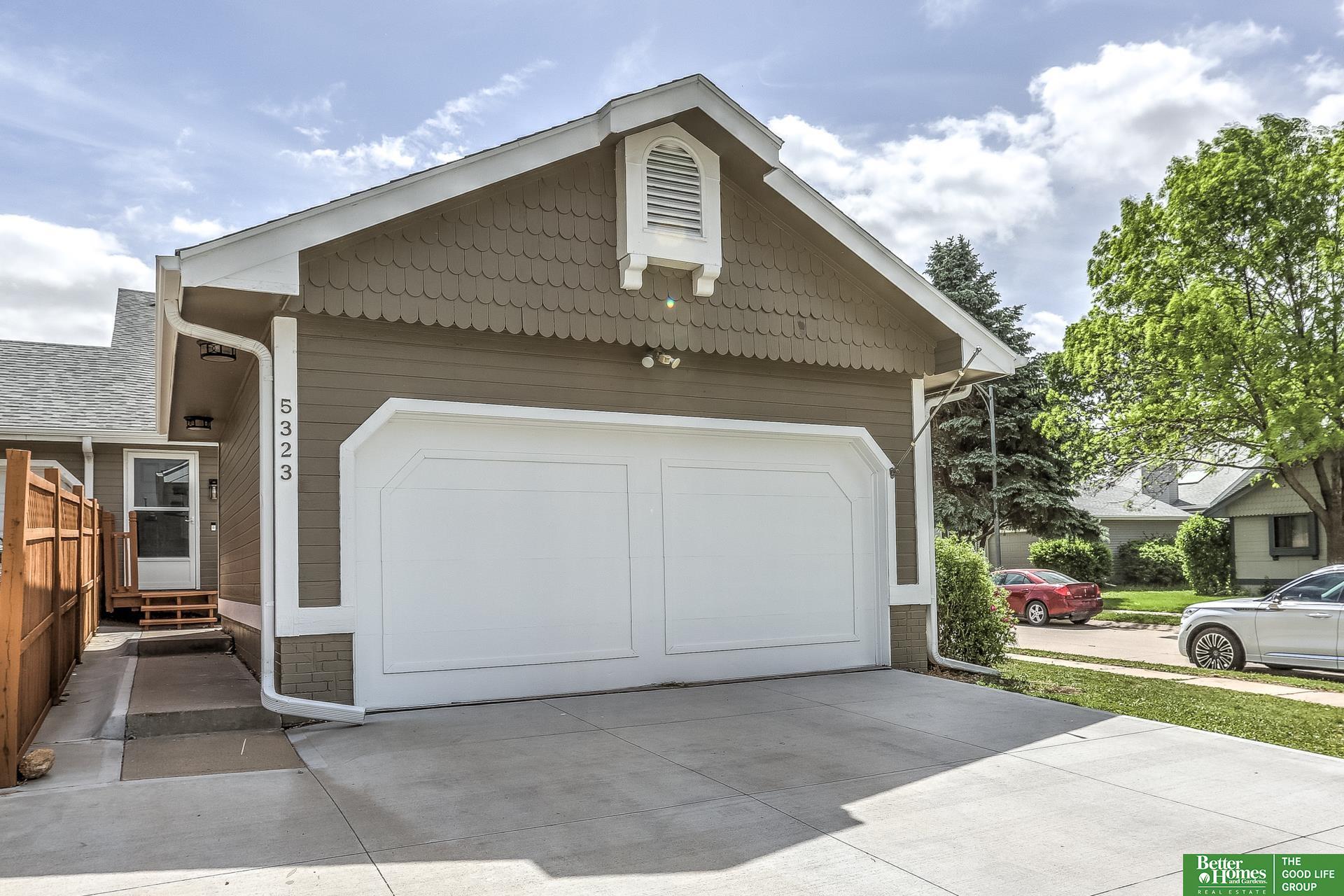 5323 S 155th Street
