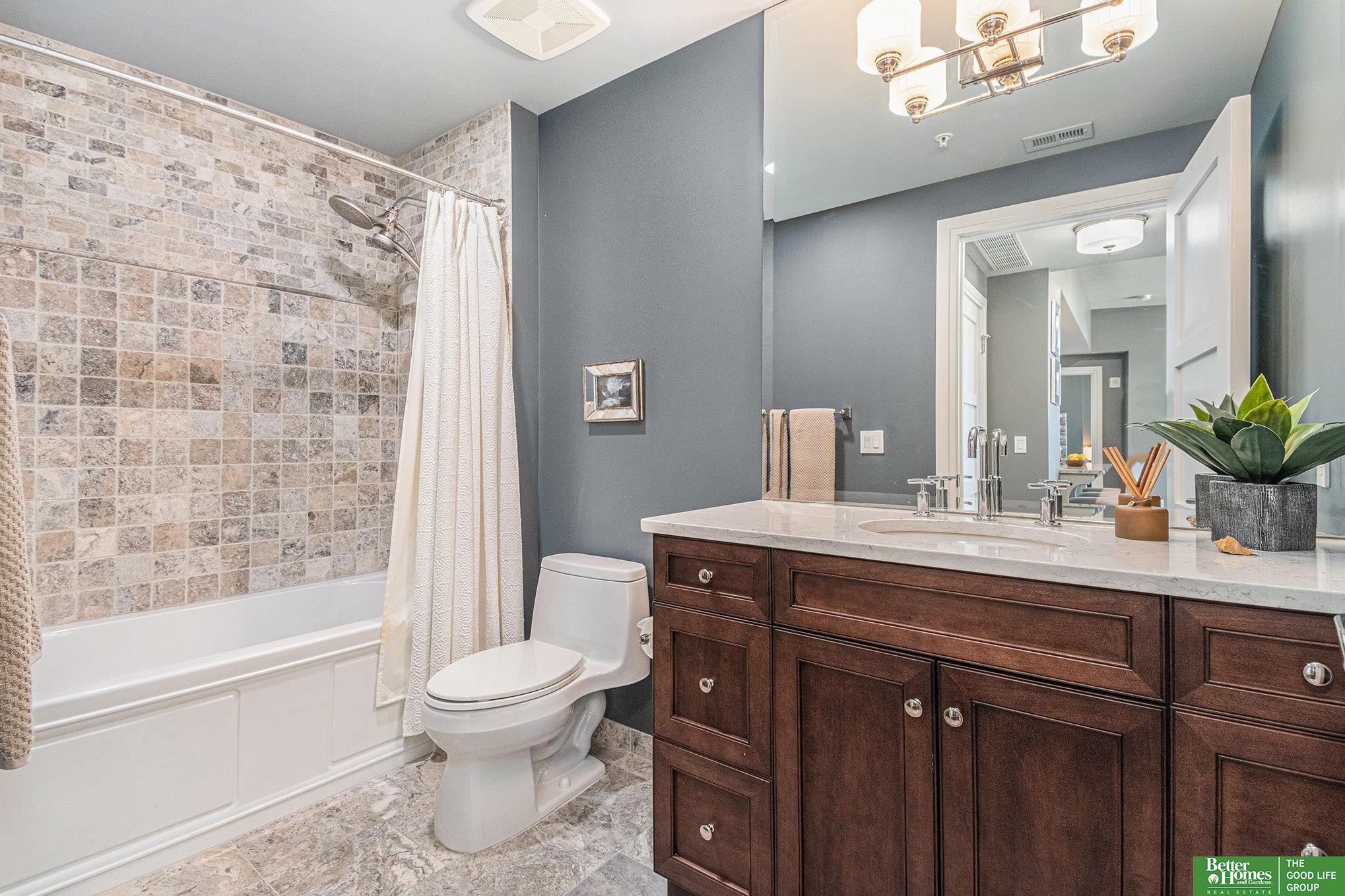 200 S 31 Avenue # 4811