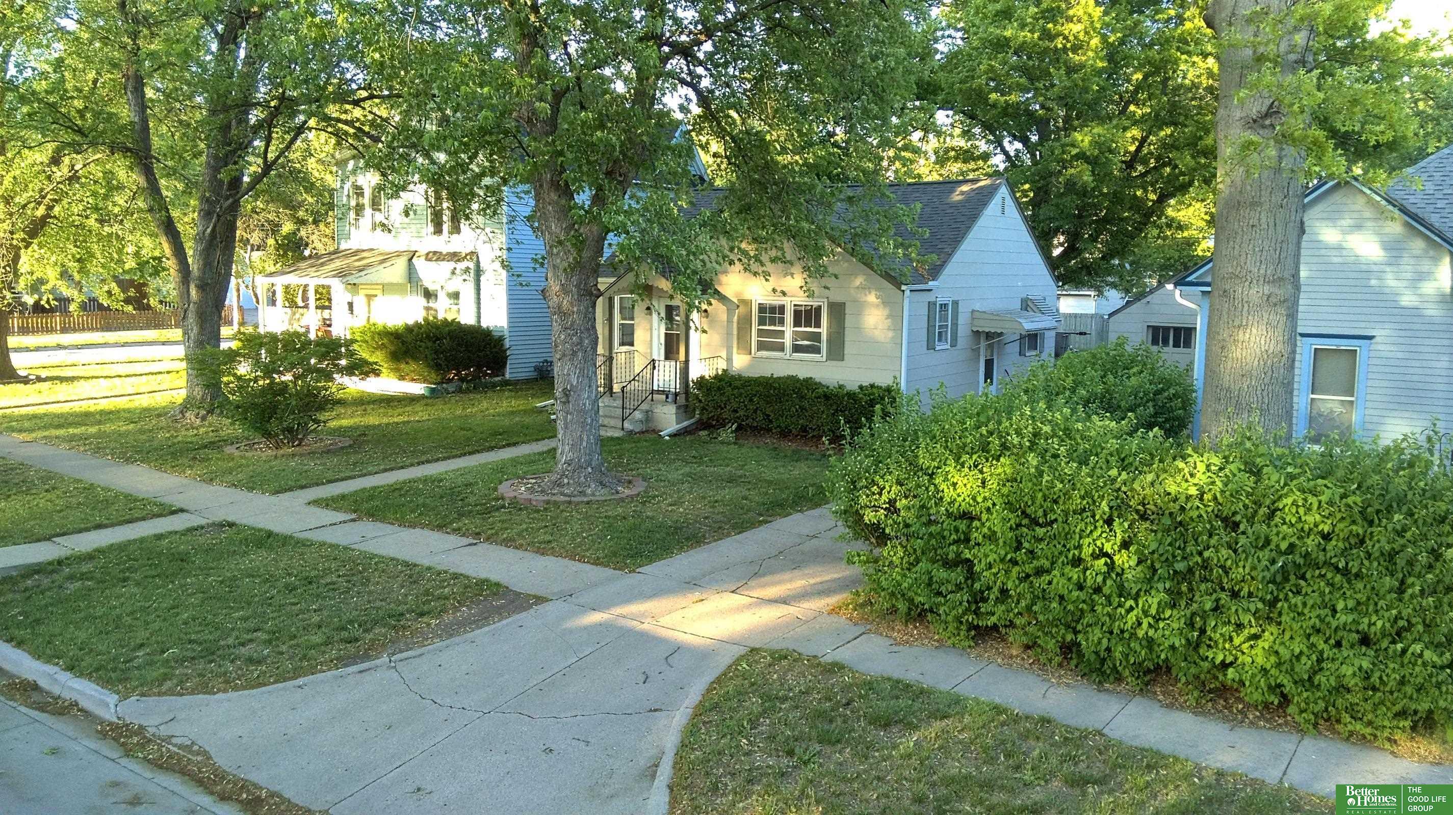 320 N College Avenue