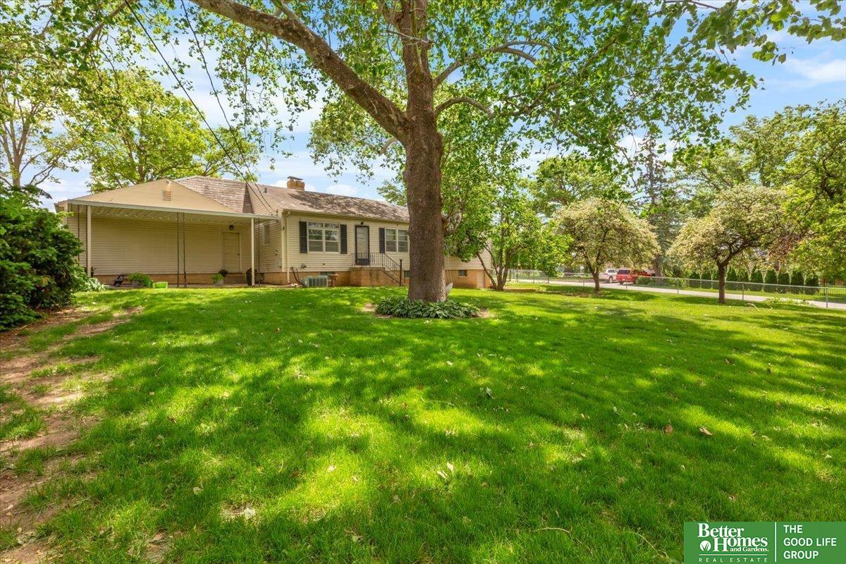 844 S 88th Street