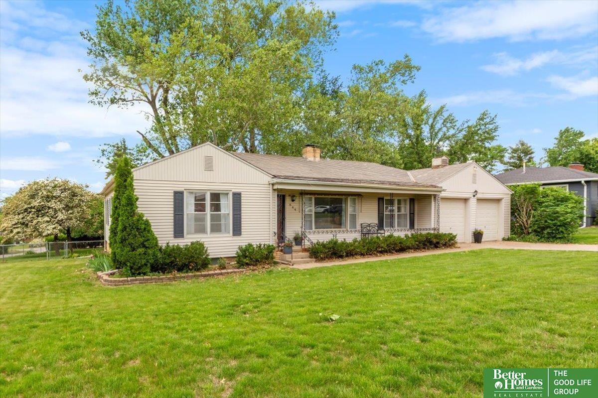 844 S 88th Street