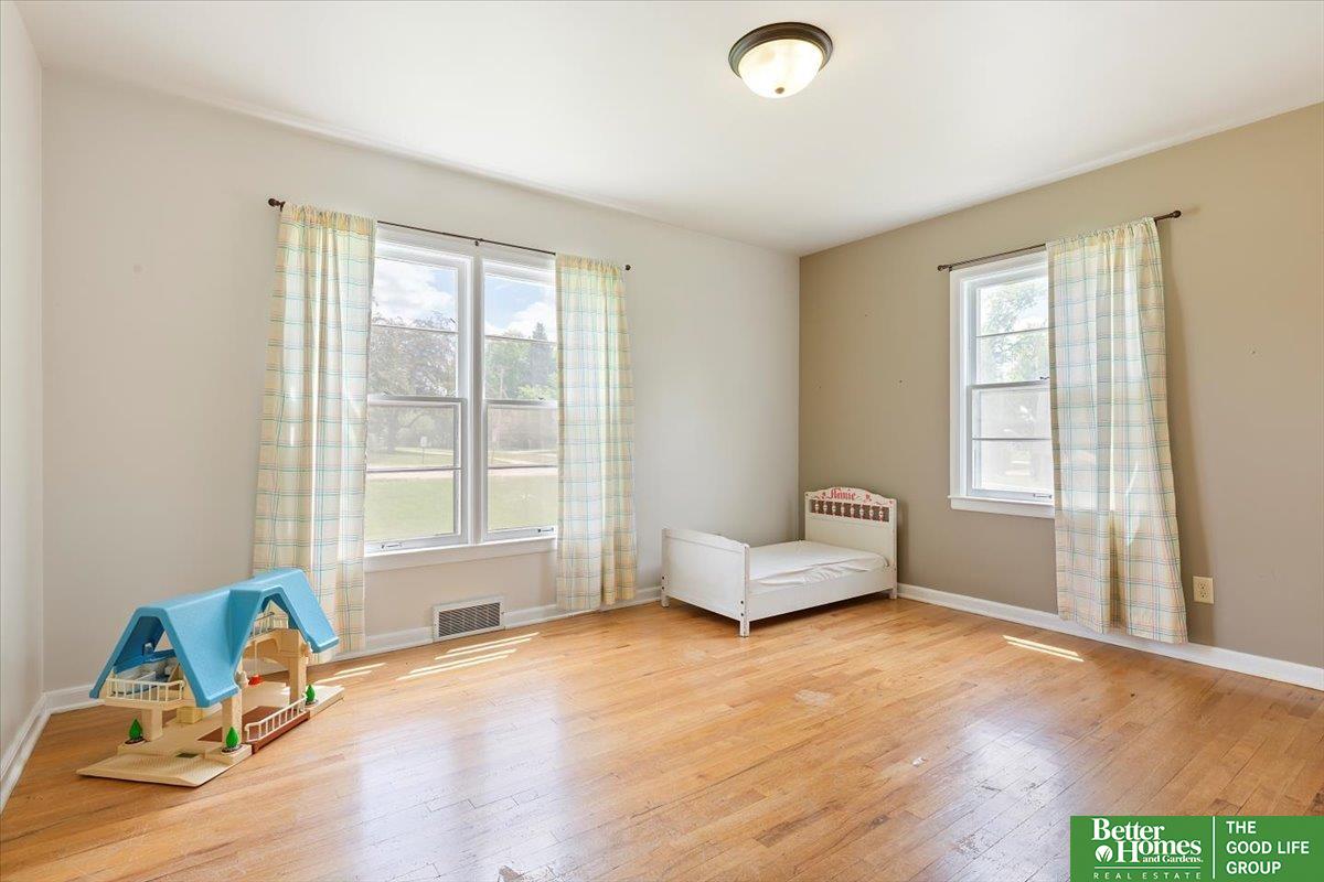 844 S 88th Street