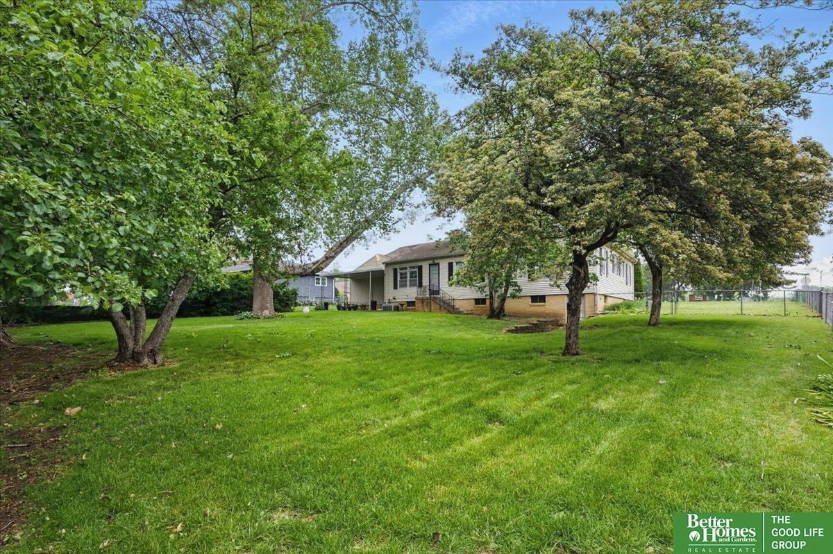 844 S 88th Street
