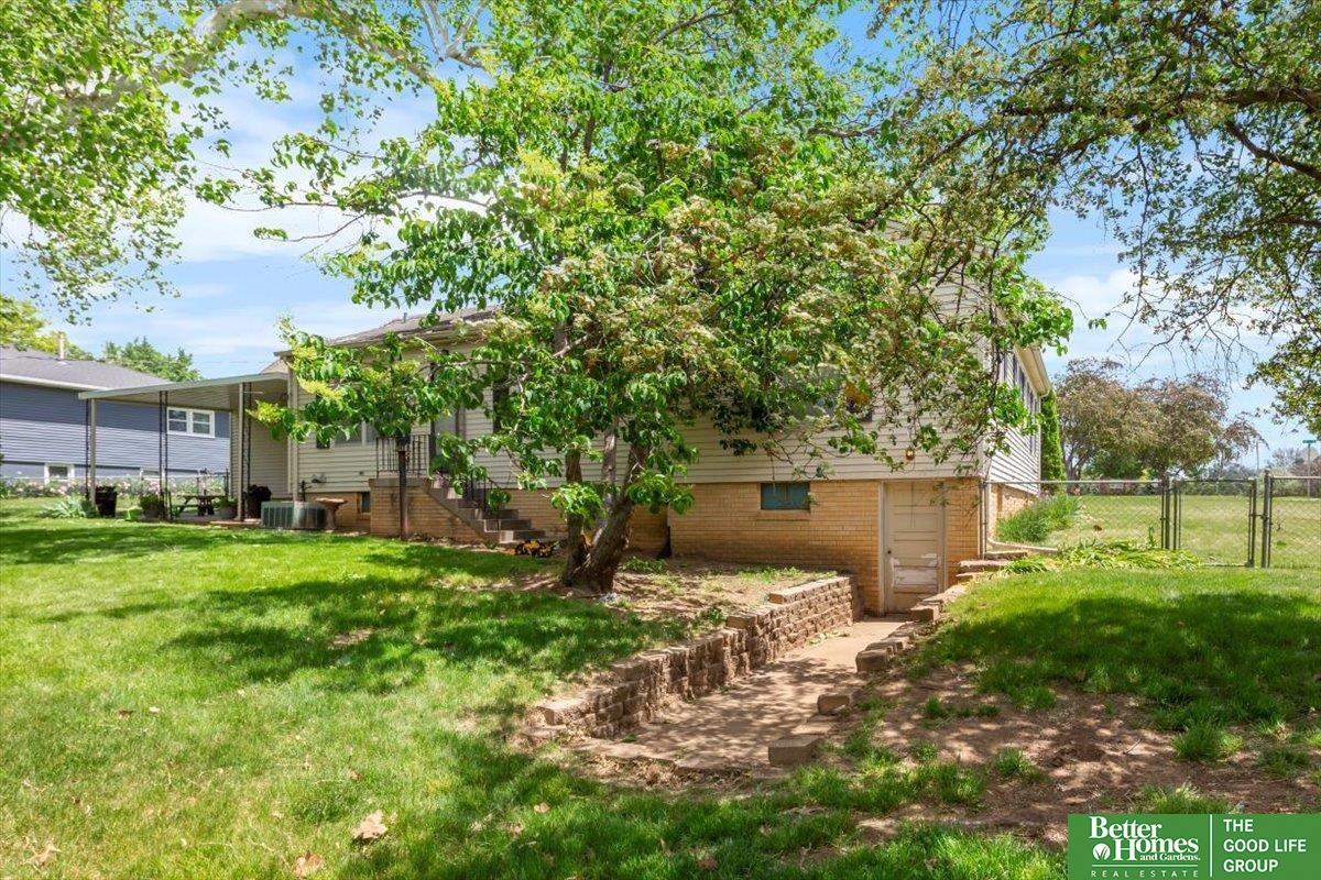 844 S 88th Street