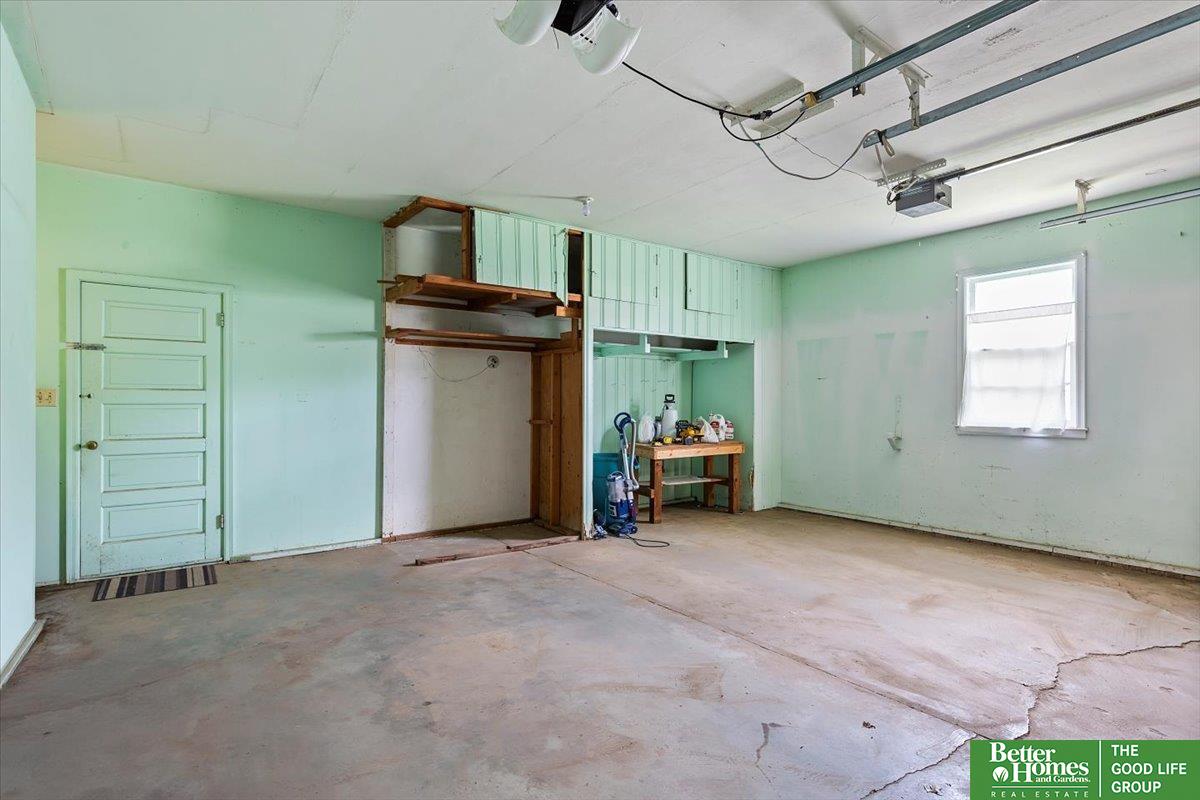 844 S 88th Street