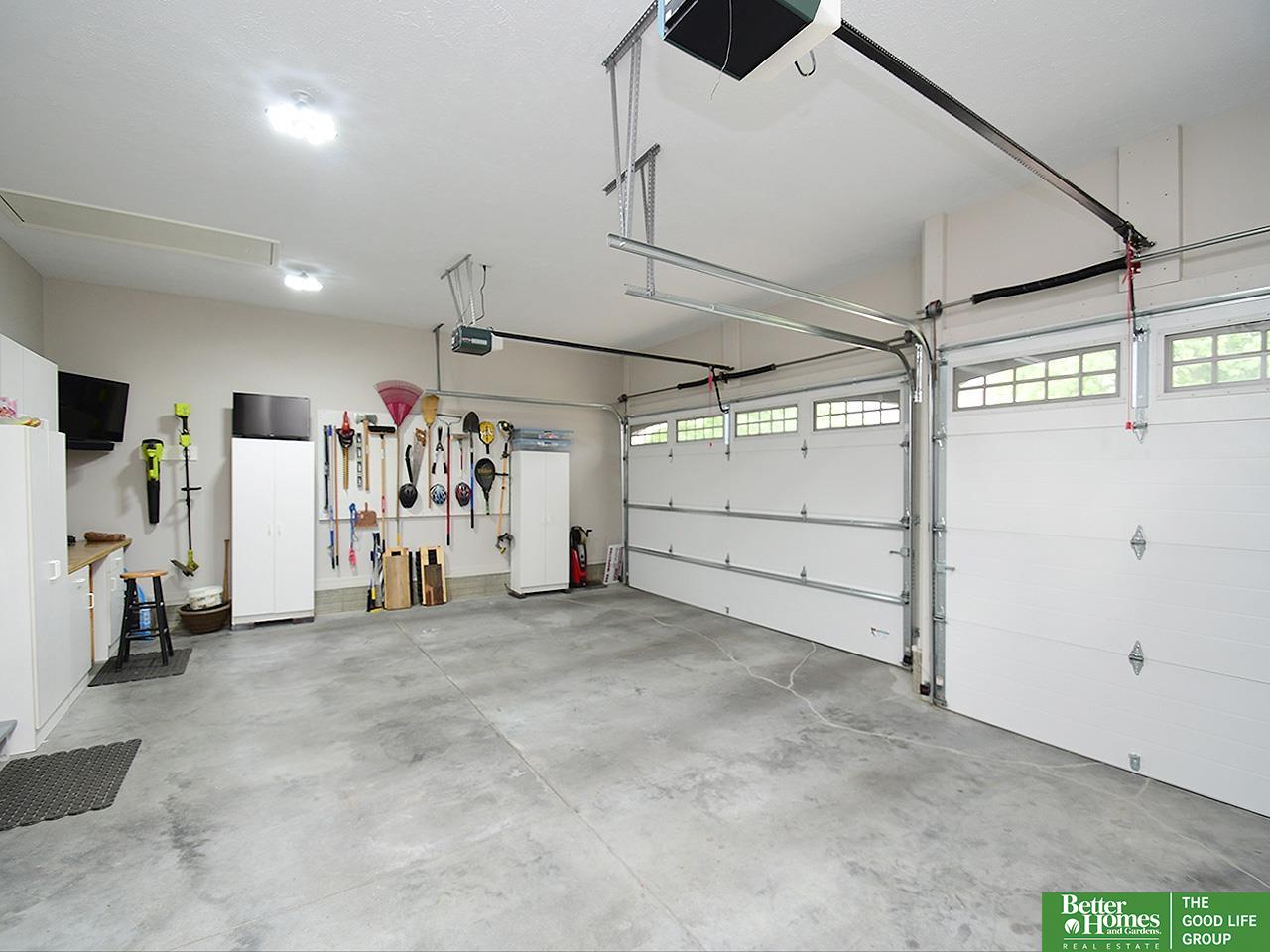 111 Longwood Drive