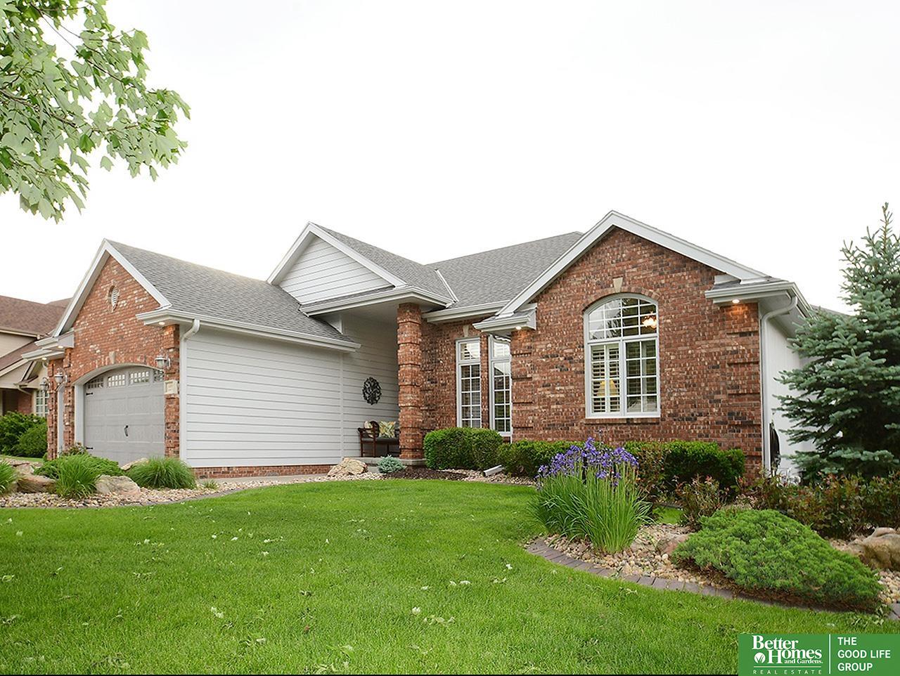 111 Longwood Drive