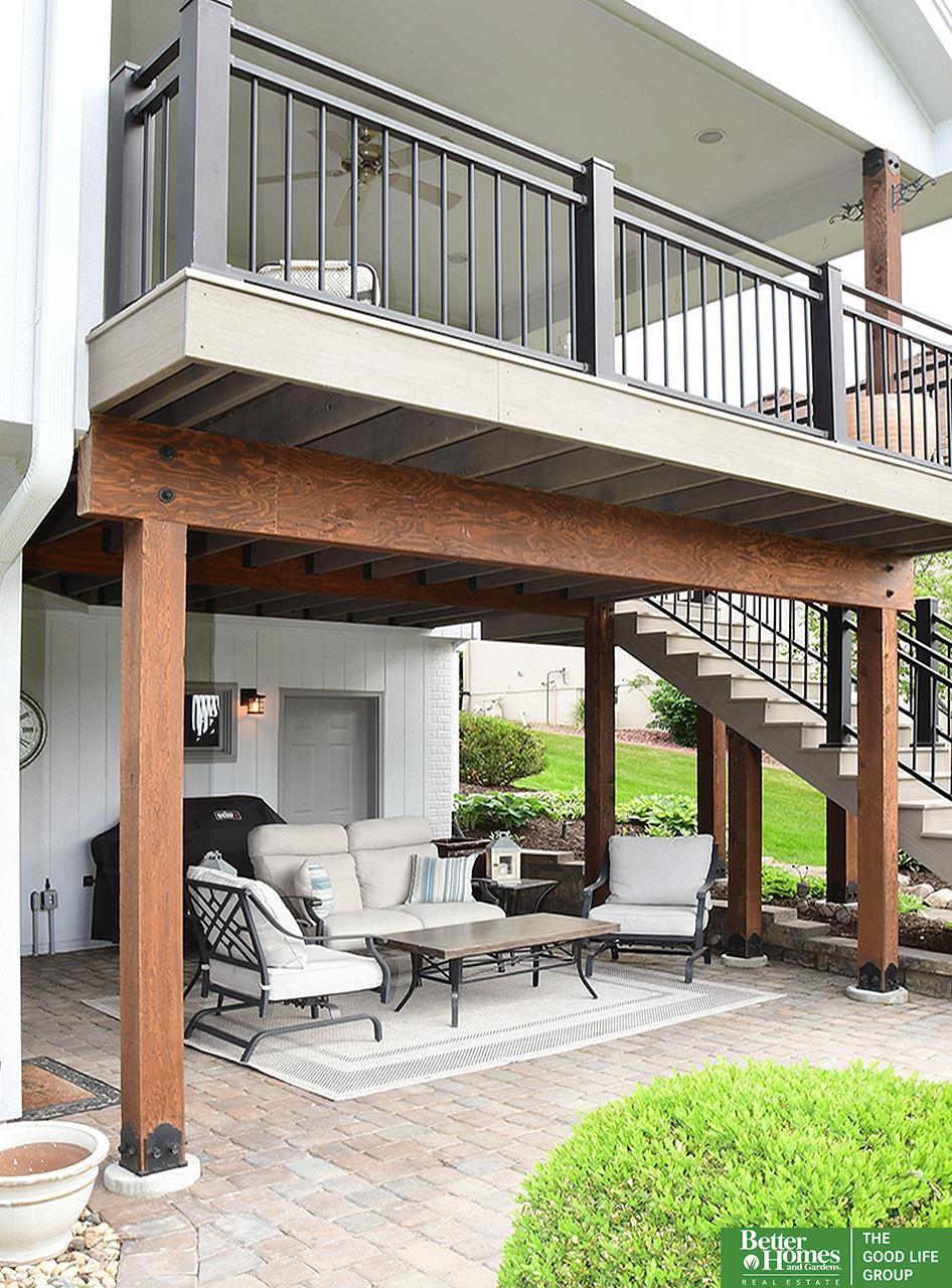 111 Longwood Drive