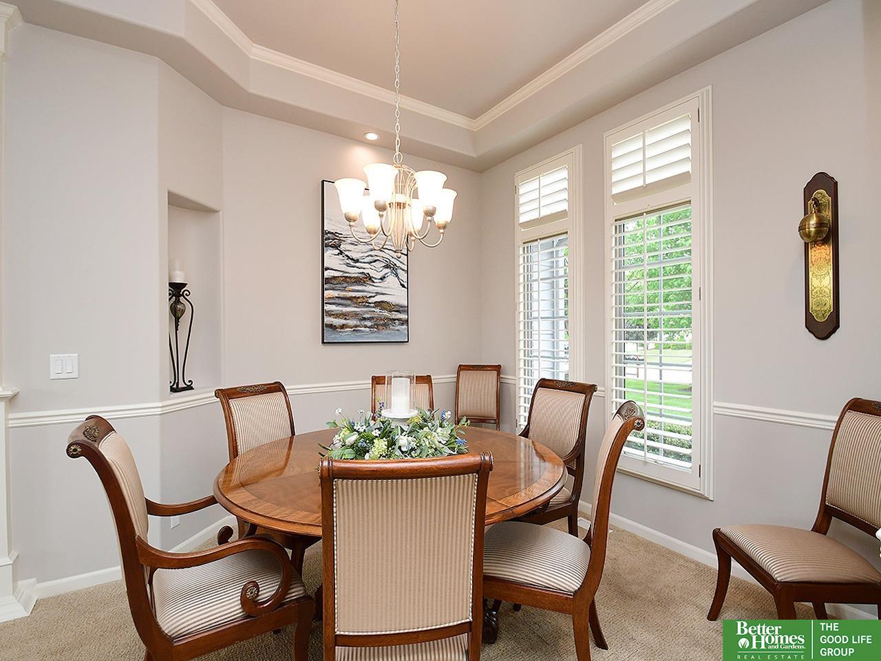 111 Longwood Drive