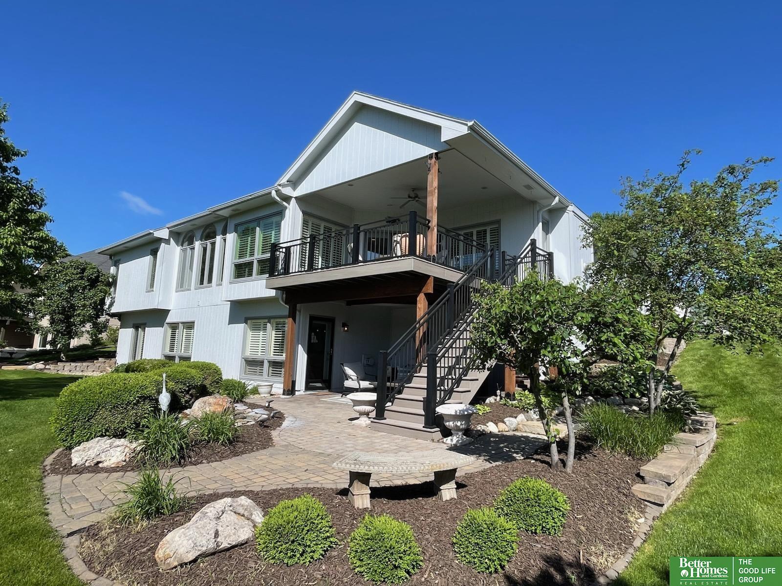 111 Longwood Drive