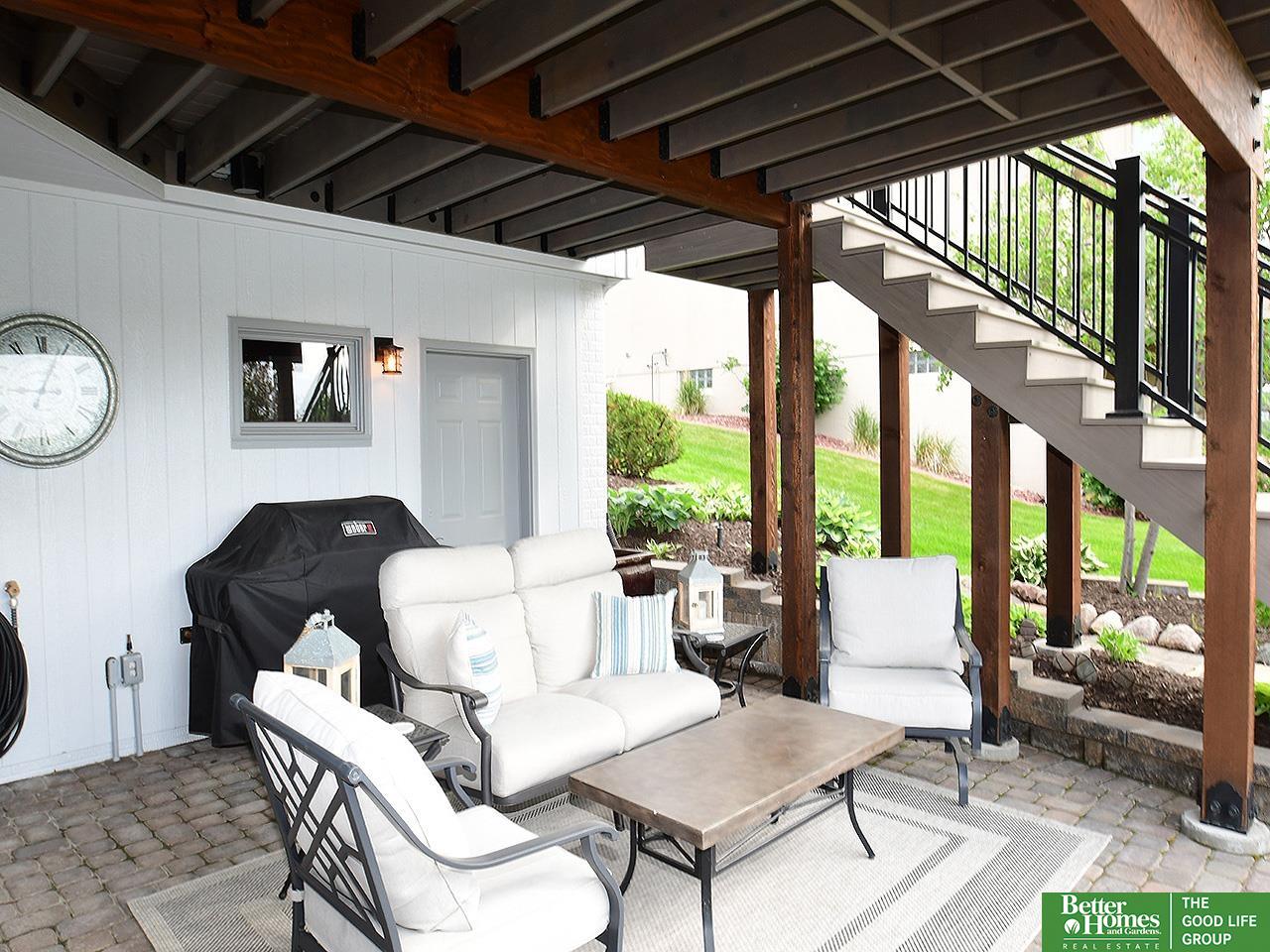 111 Longwood Drive
