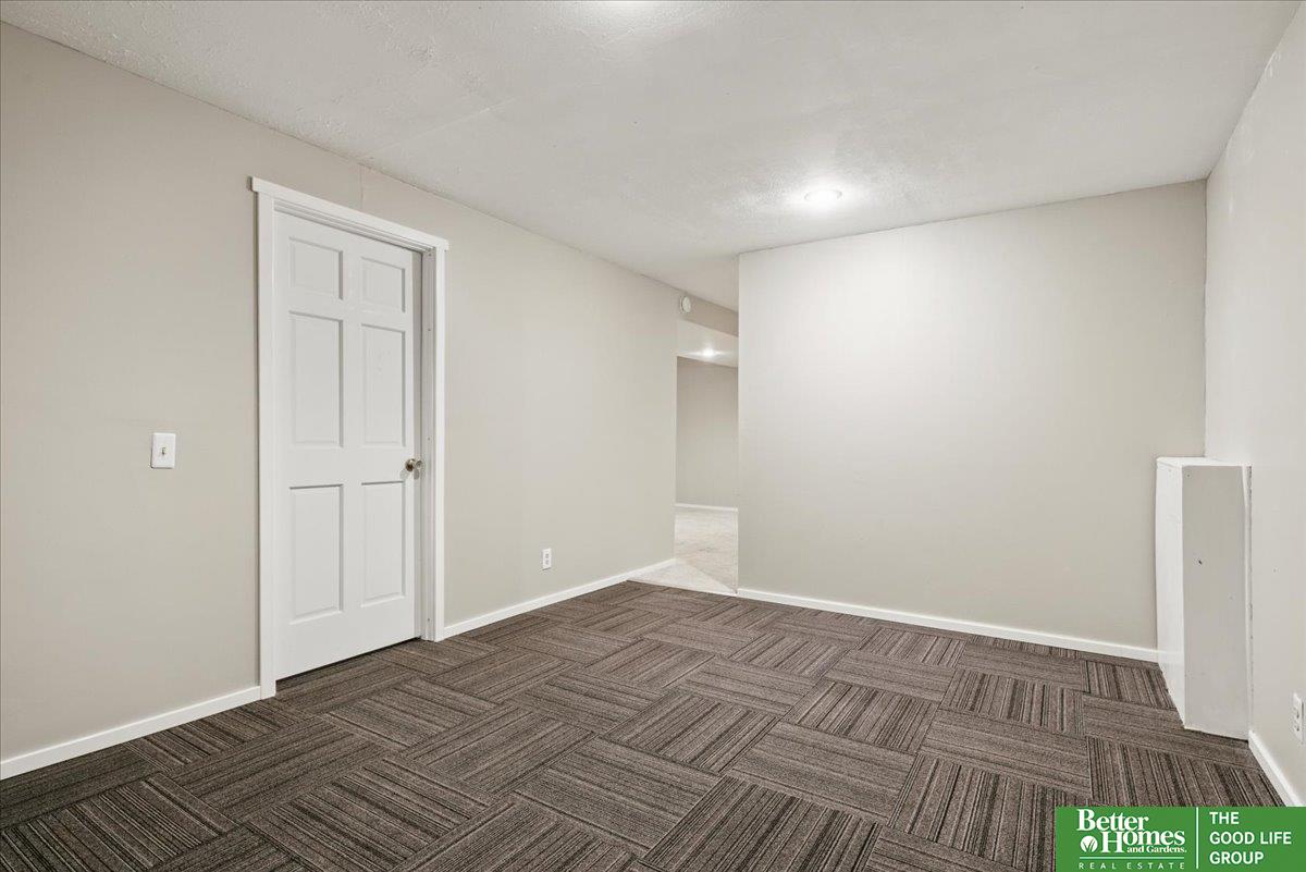 5143 S 126 Plaza # 22