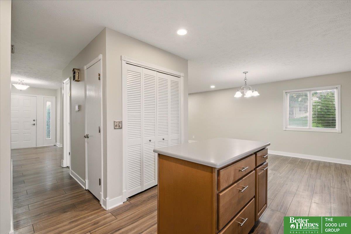 5143 S 126 Plaza # 22