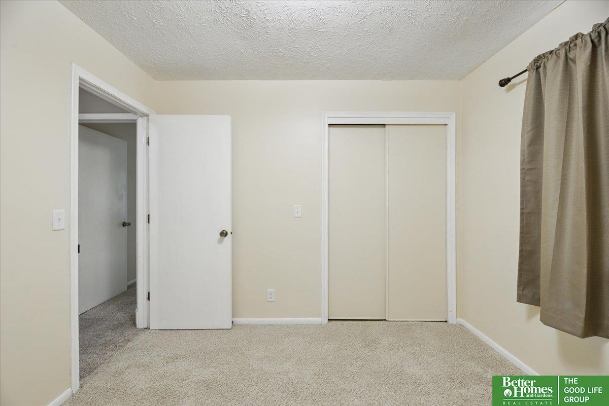 5143 S 126 Plaza # 22