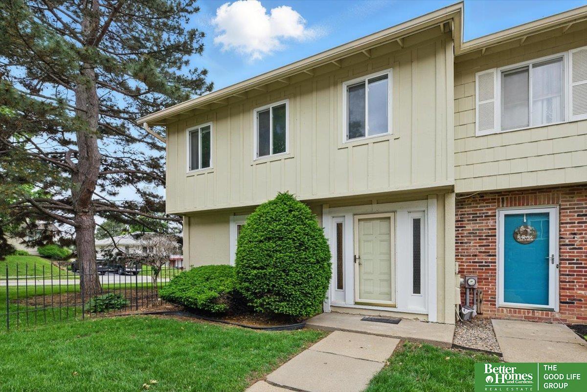 5143 S 126 Plaza # 22