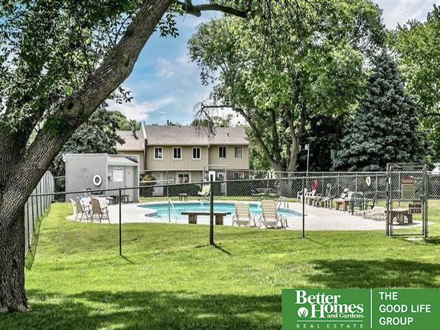 5143 S 126 Plaza # 22