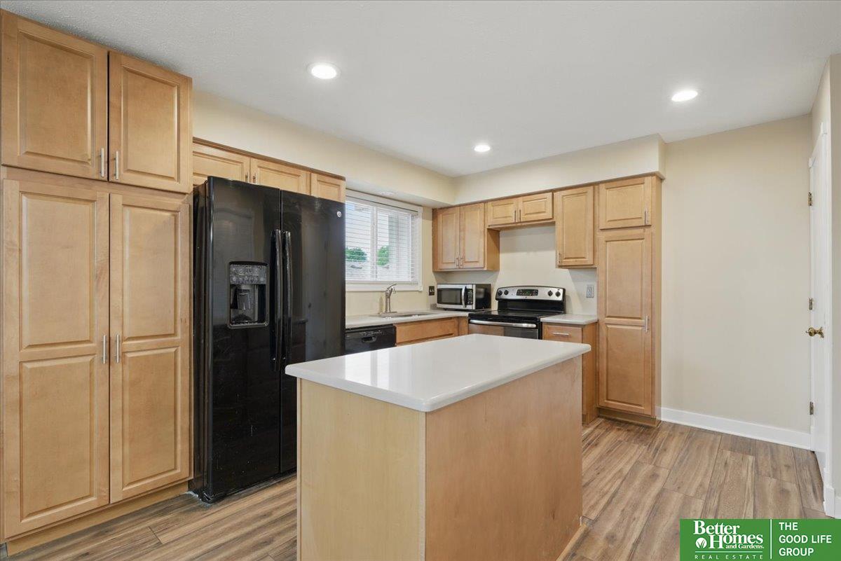 5143 S 126 Plaza # 22