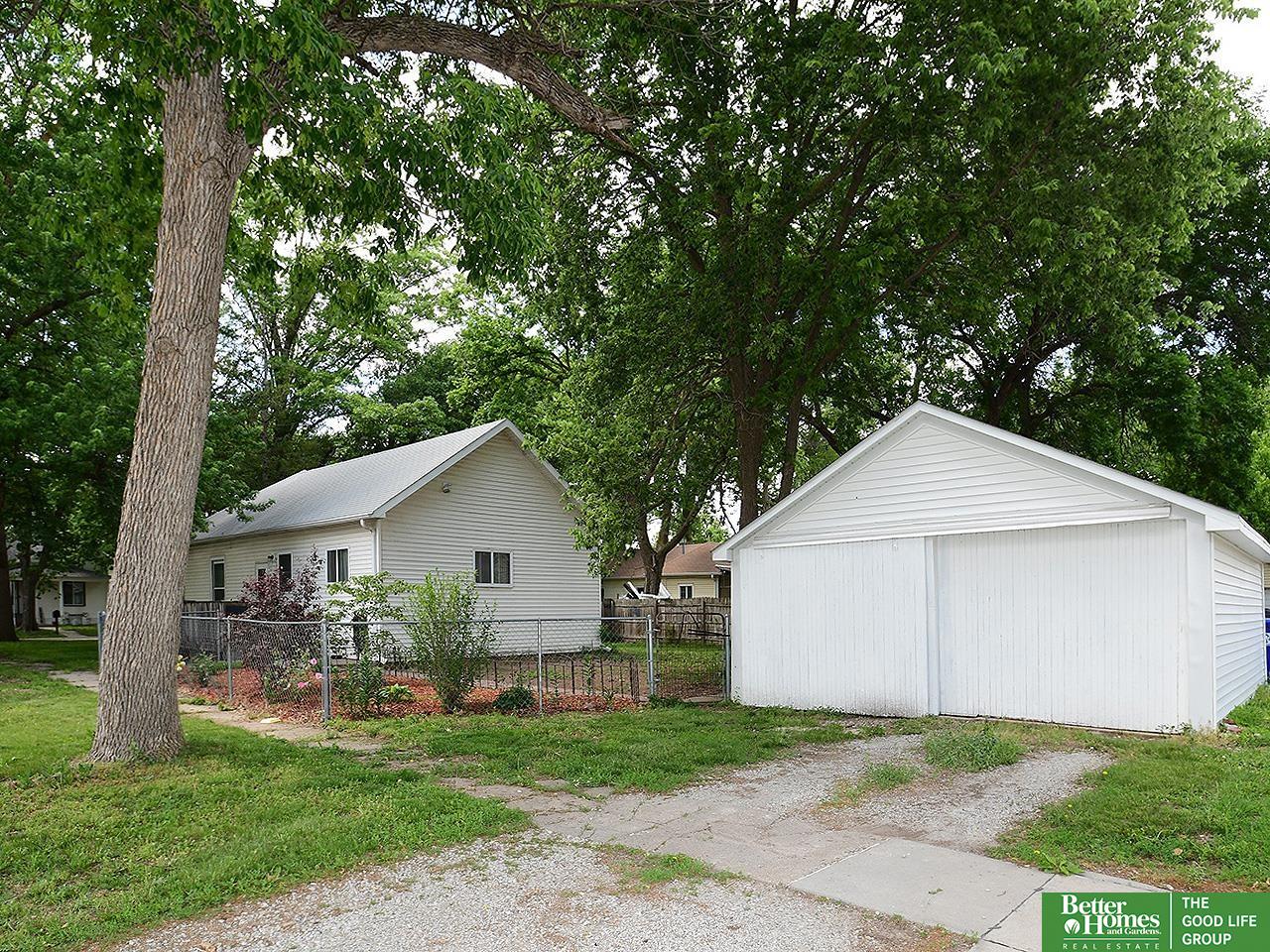806 Norman Avenue