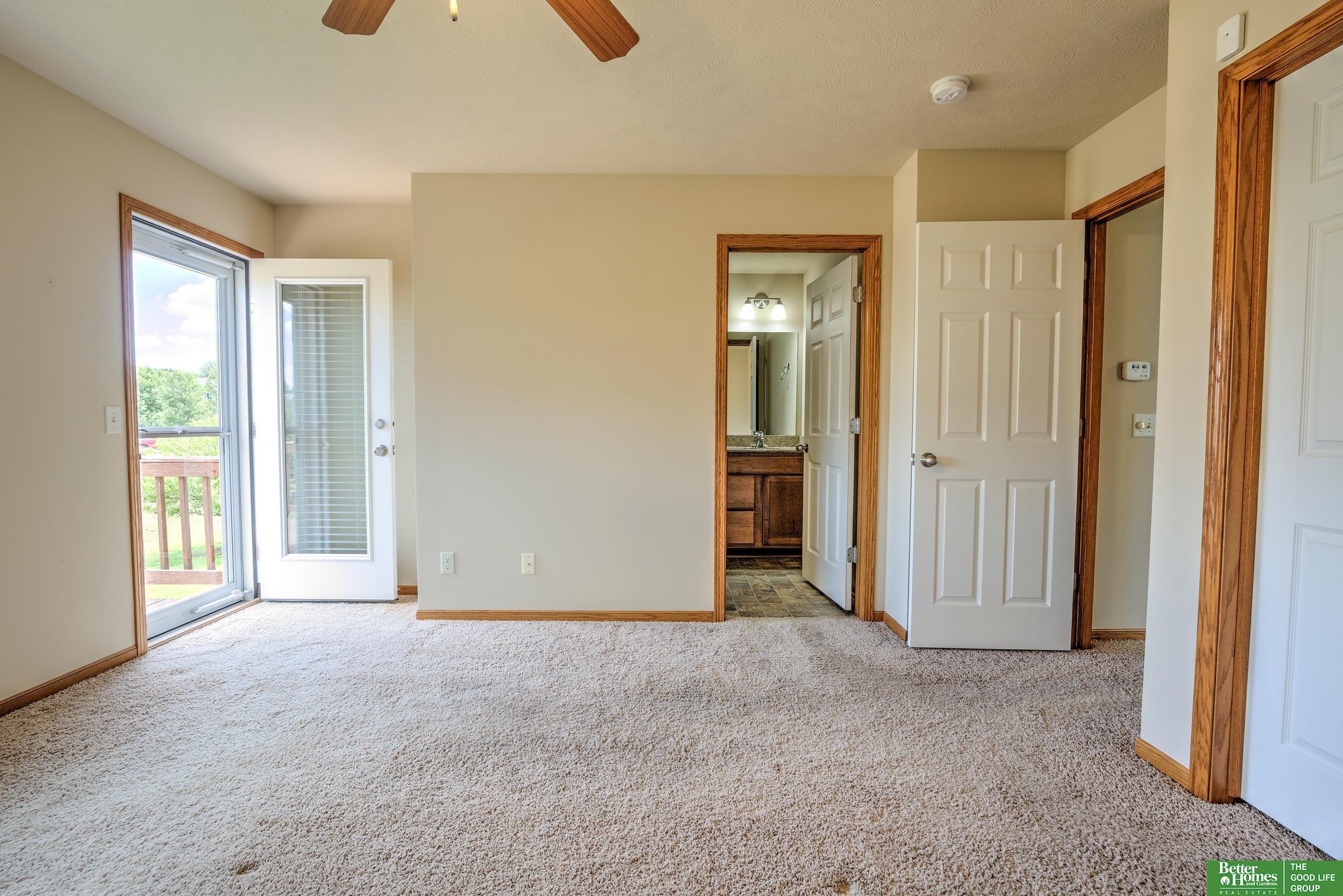 6200 Maple View Drive