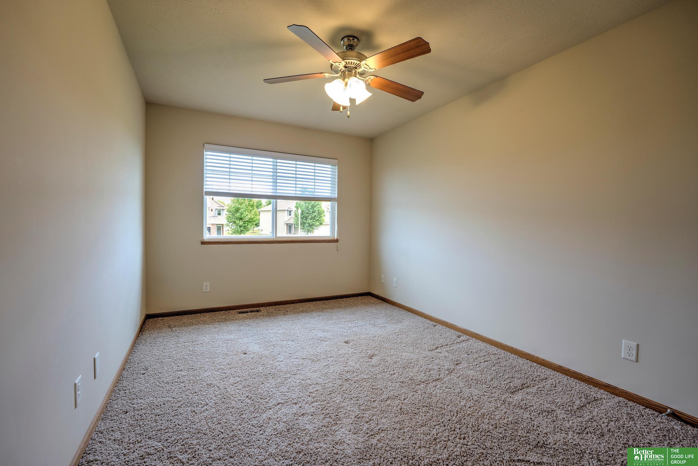 6200 Maple View Drive