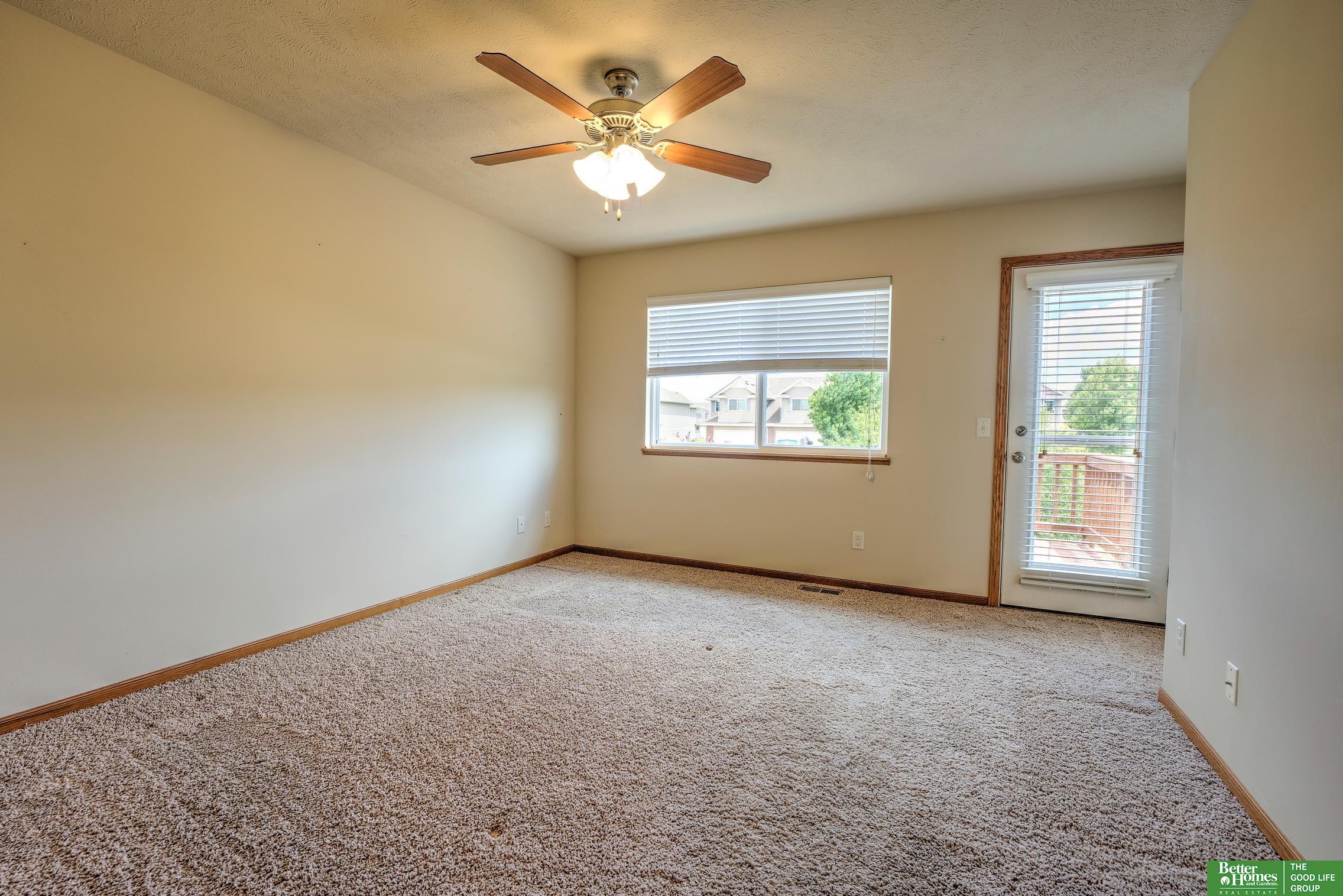6200 Maple View Drive
