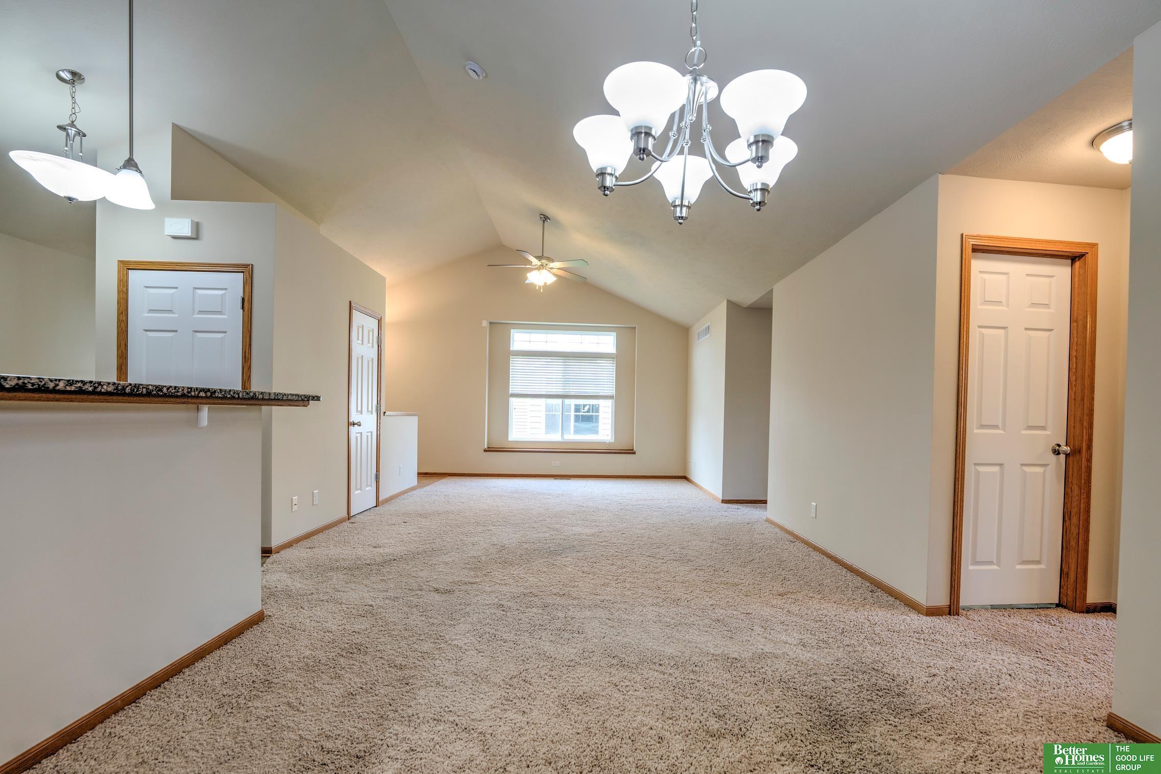 6200 Maple View Drive