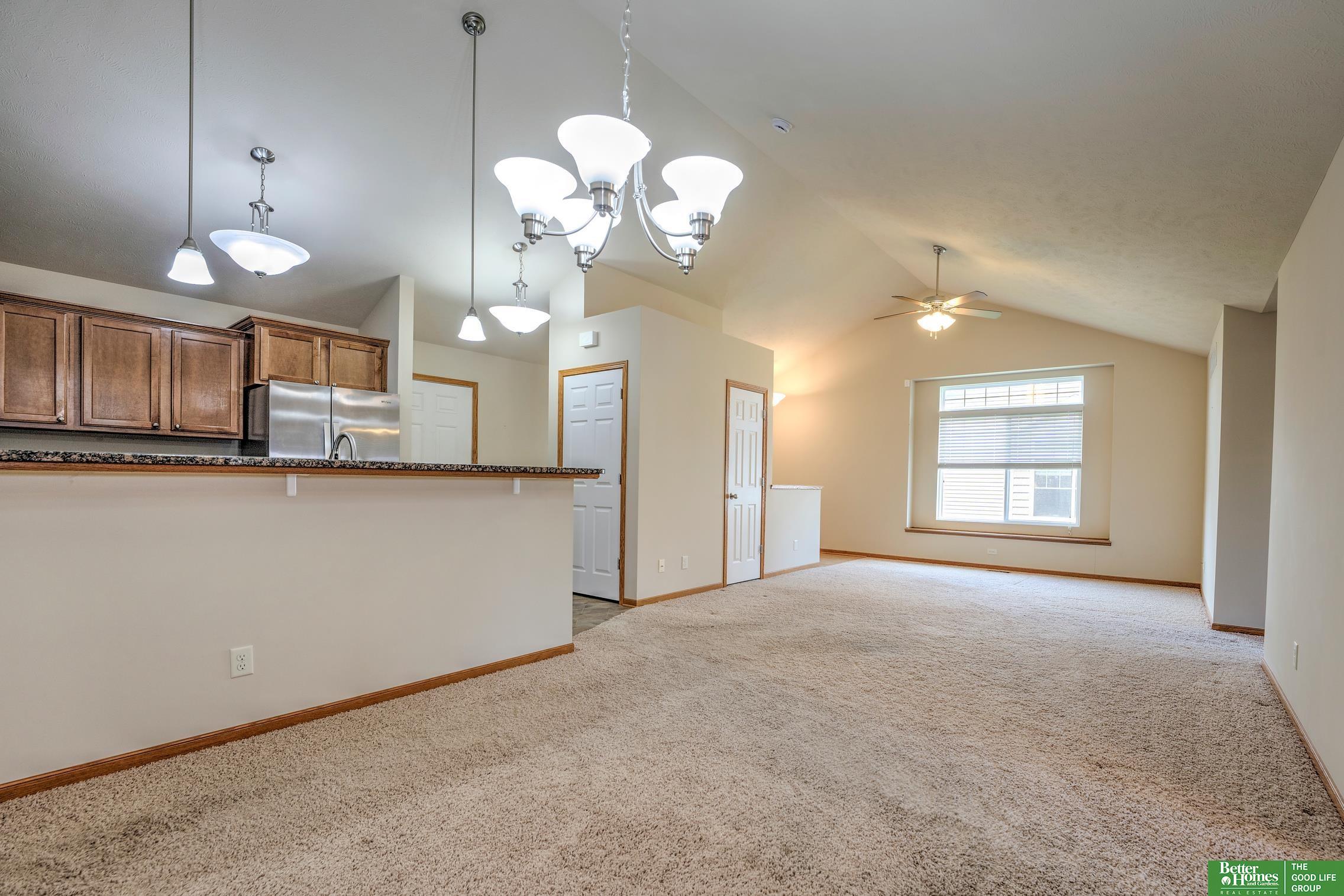 6200 Maple View Drive