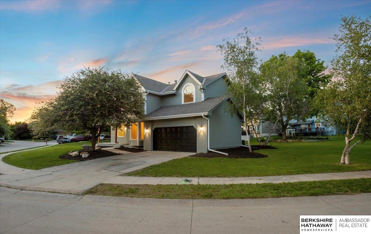 16324 Chicago Circle