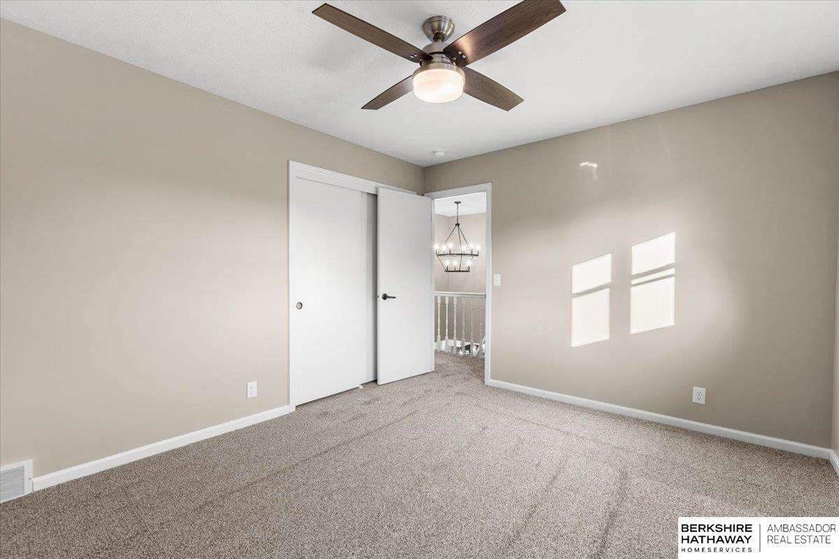 16324 Chicago Circle