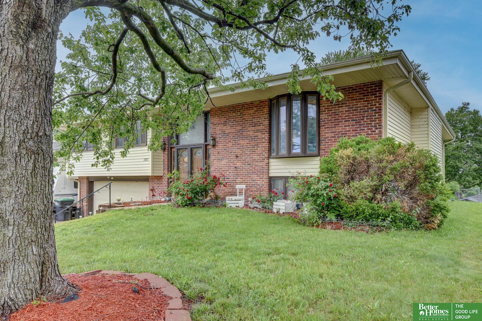 3926 N 94th Street
