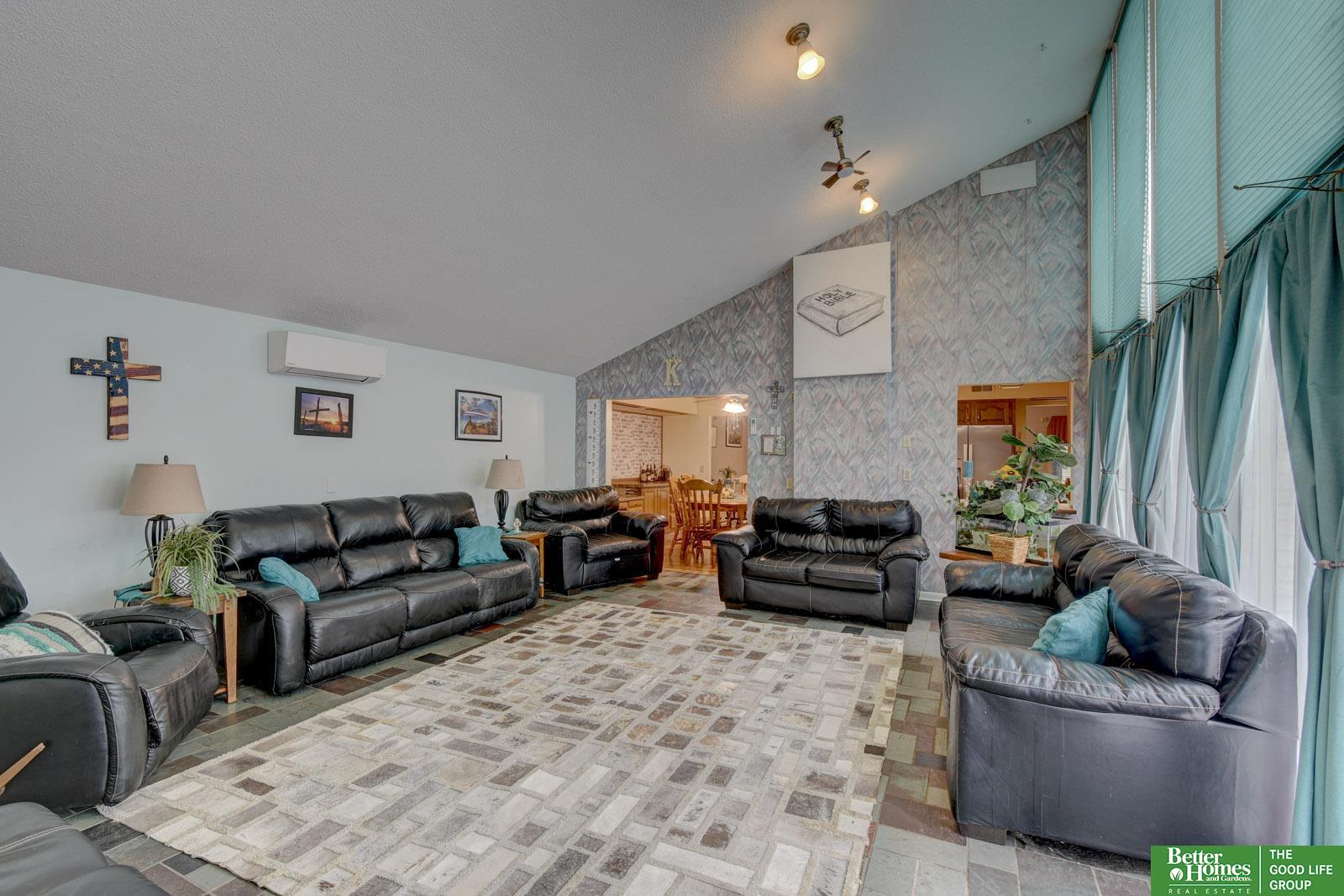 3926 N 94th Street