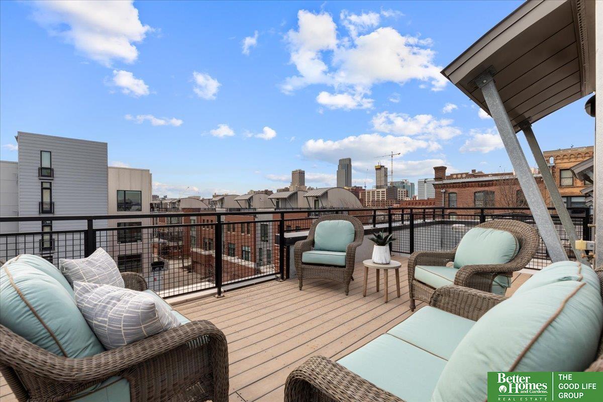 917 S 10th Court