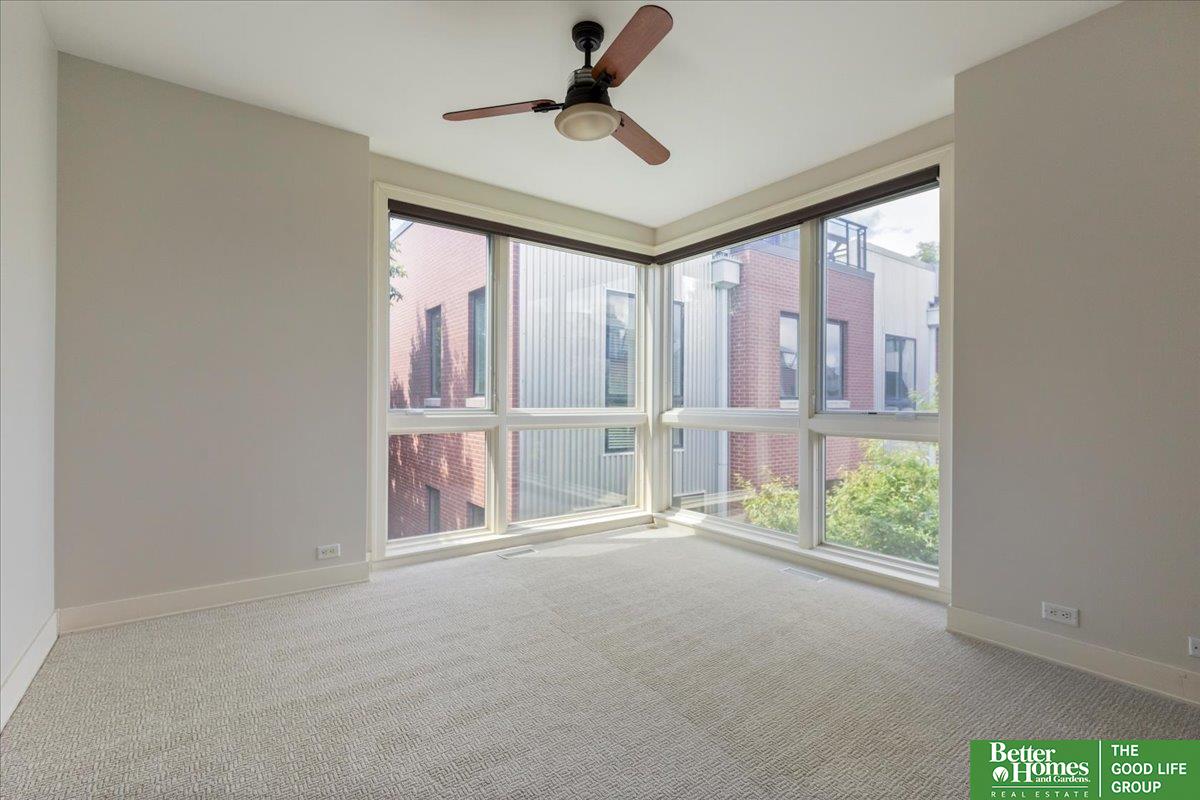 917 S 10th Court