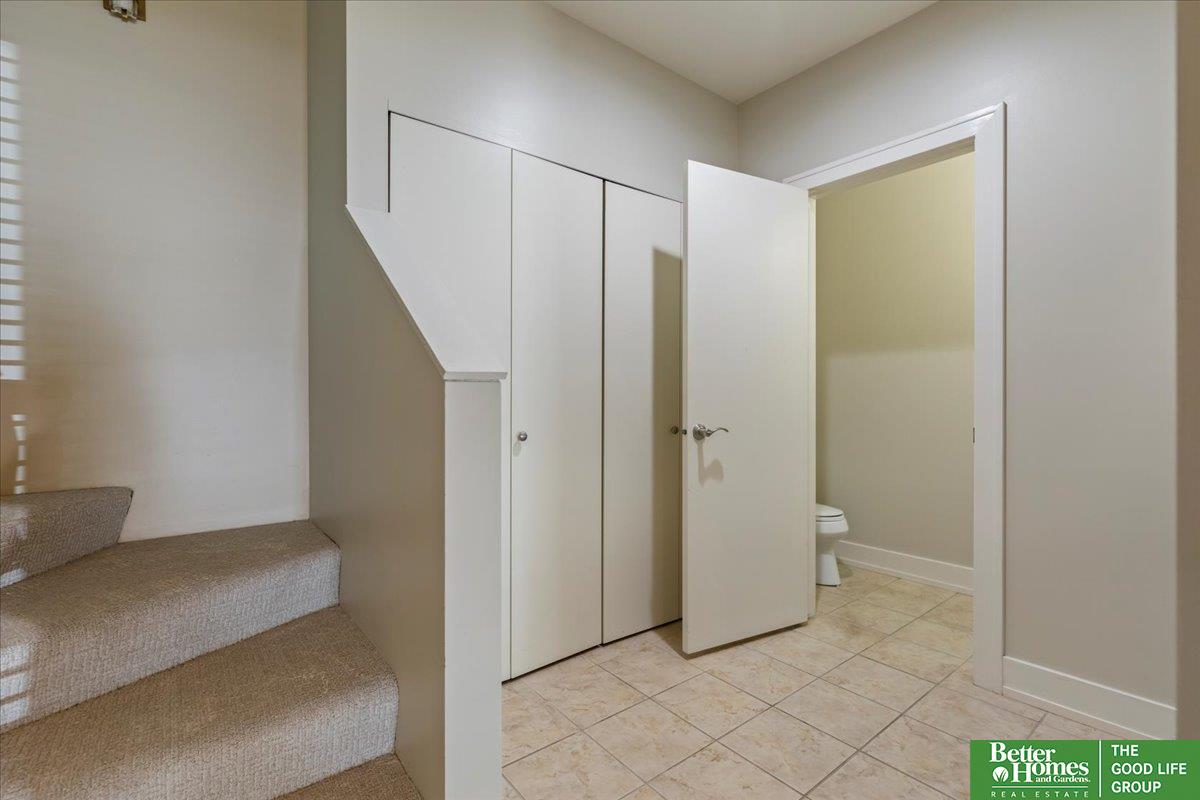 917 S 10th Court