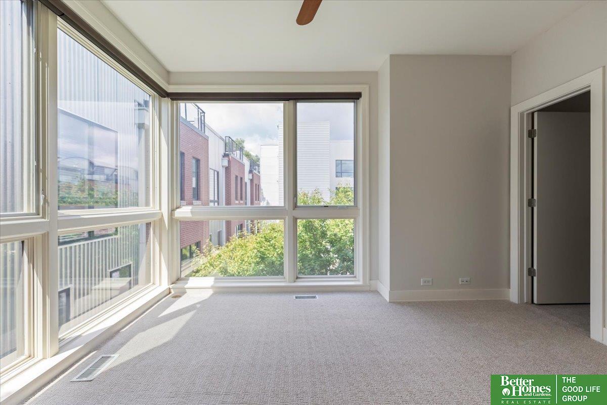 917 S 10th Court