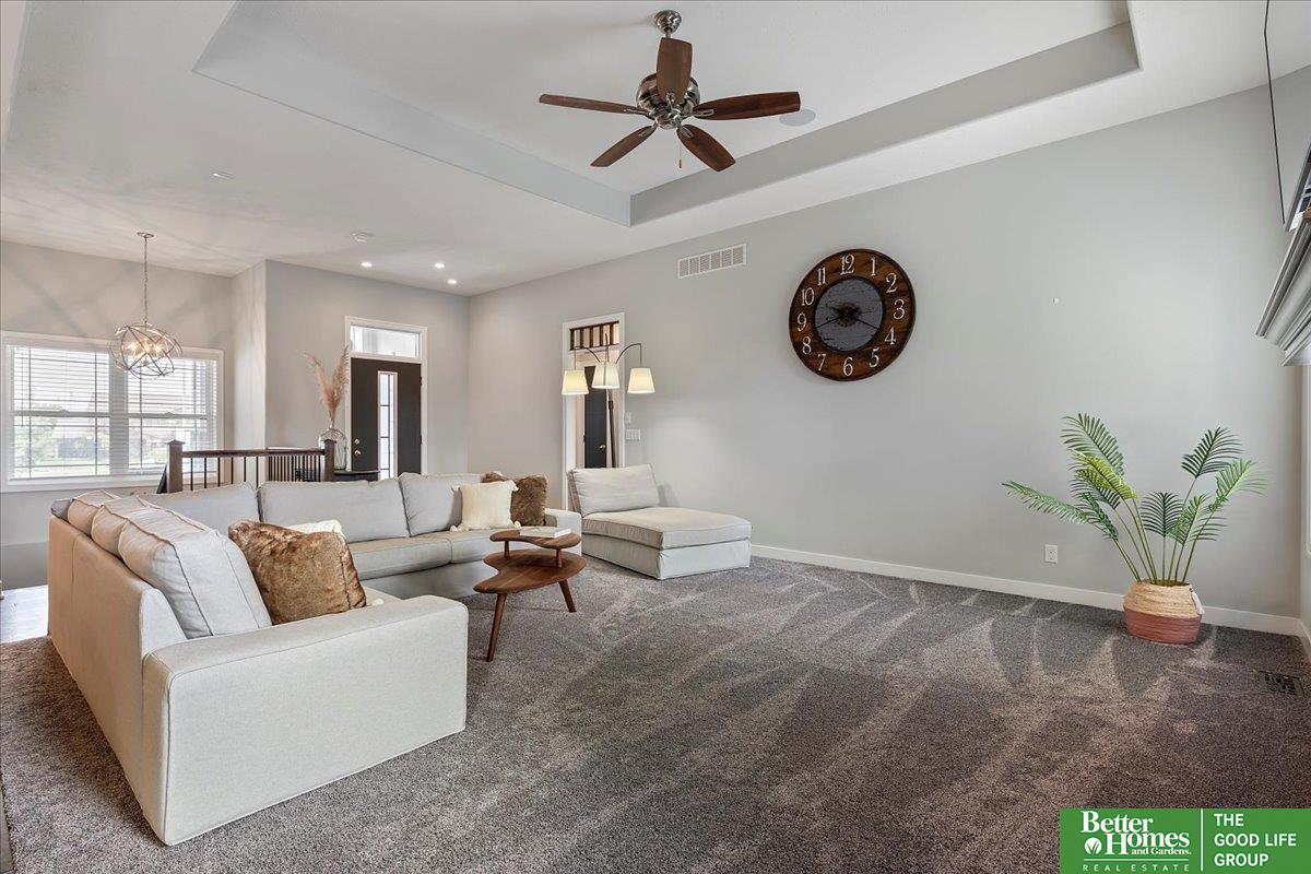 449 Sherwood Drive